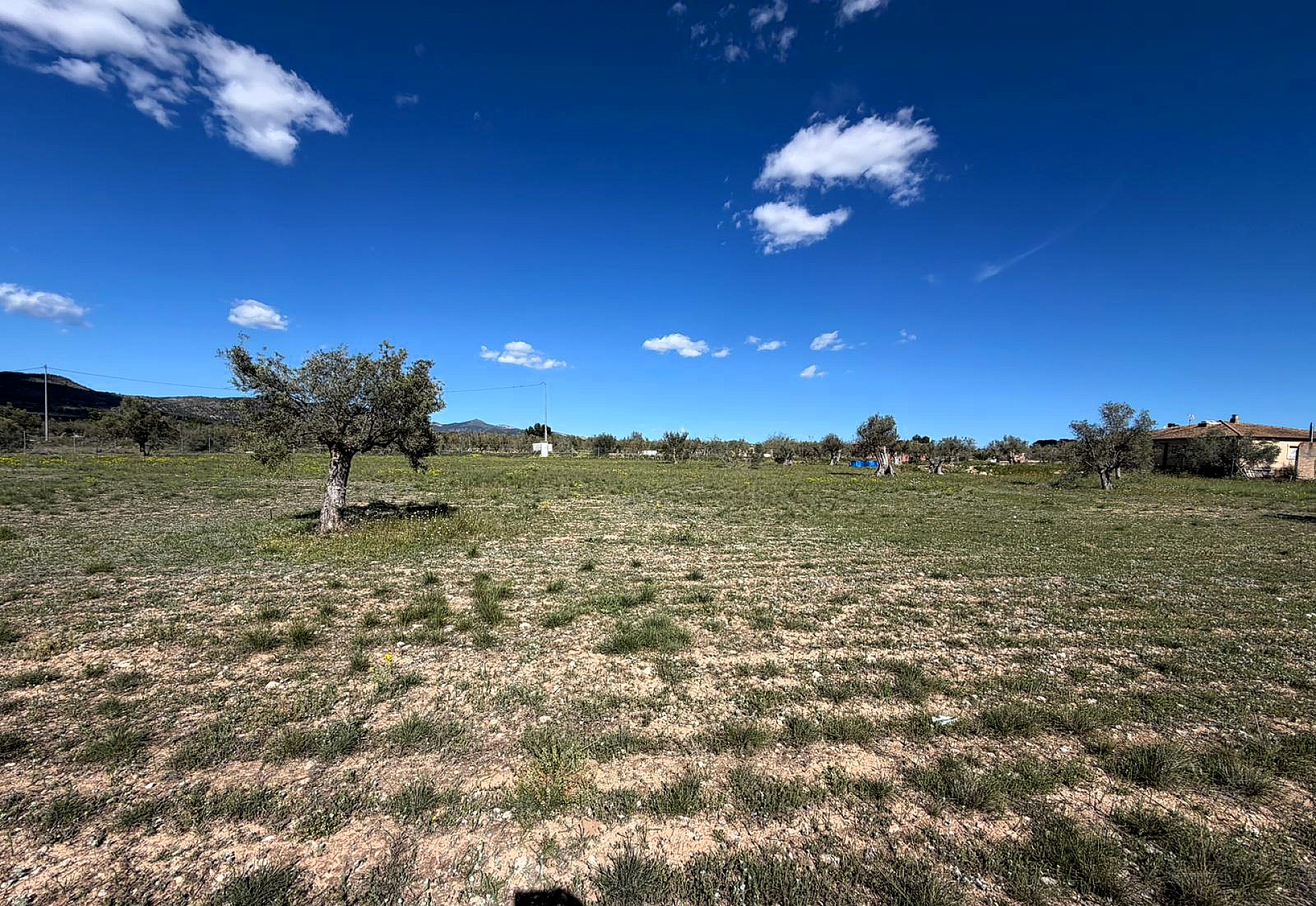 Resale - Land in Onil -  - Alicante