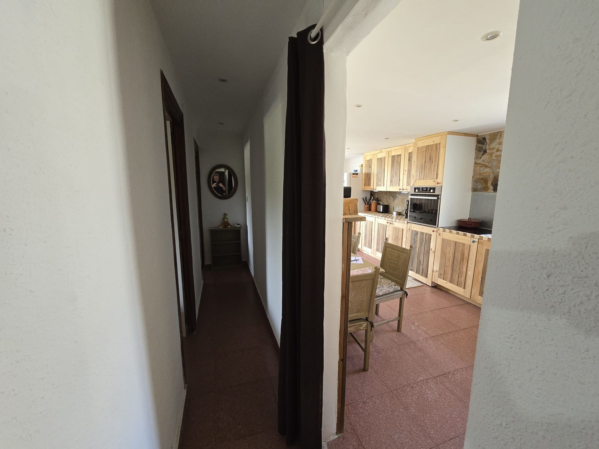 Resale - 6 Bedroom 3 Bathroom Villa in Sax -  - Alicante