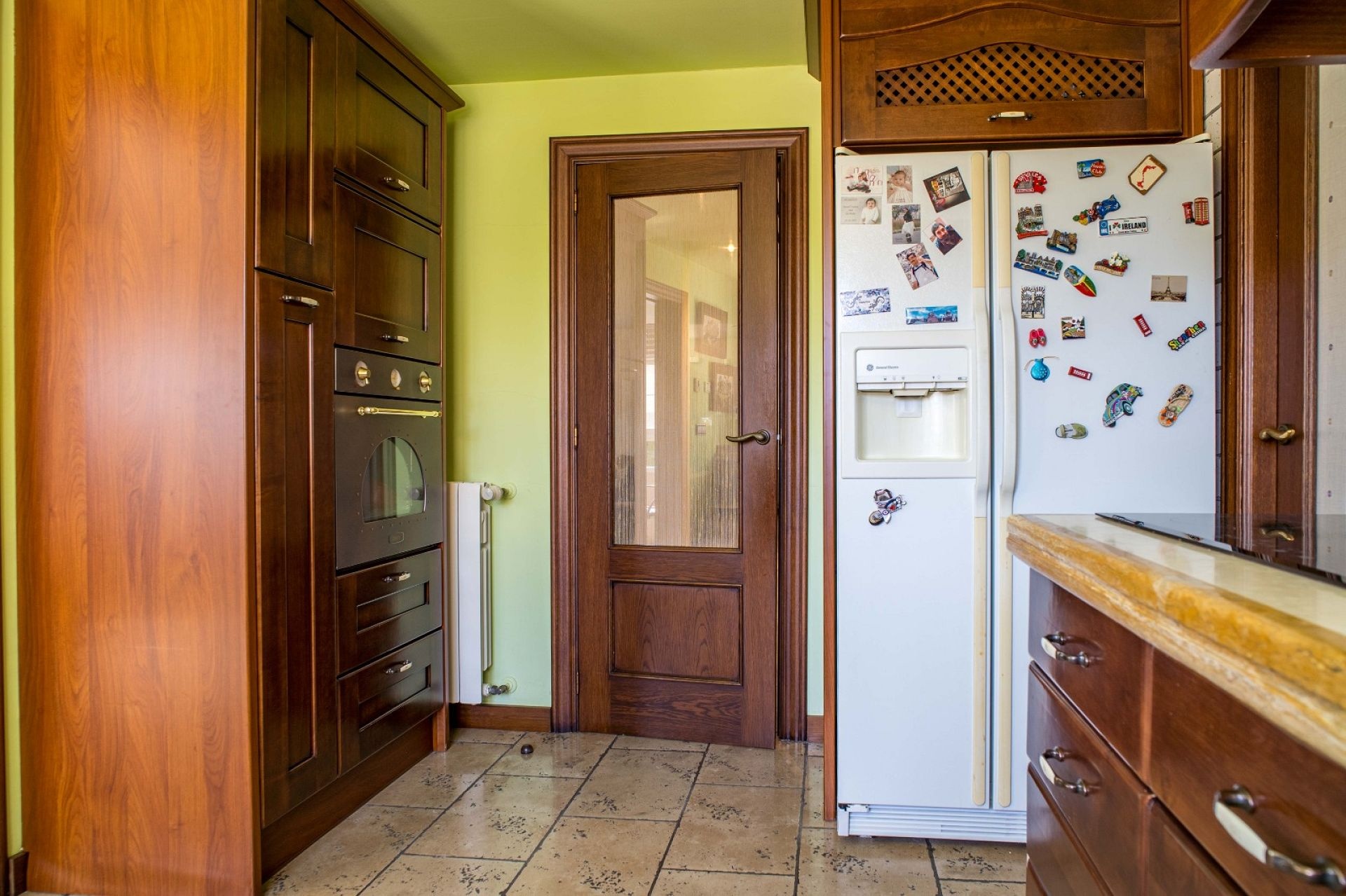 Resale - 3 Bedroom 2 Bathroom Villa in Elda -  - Alicante