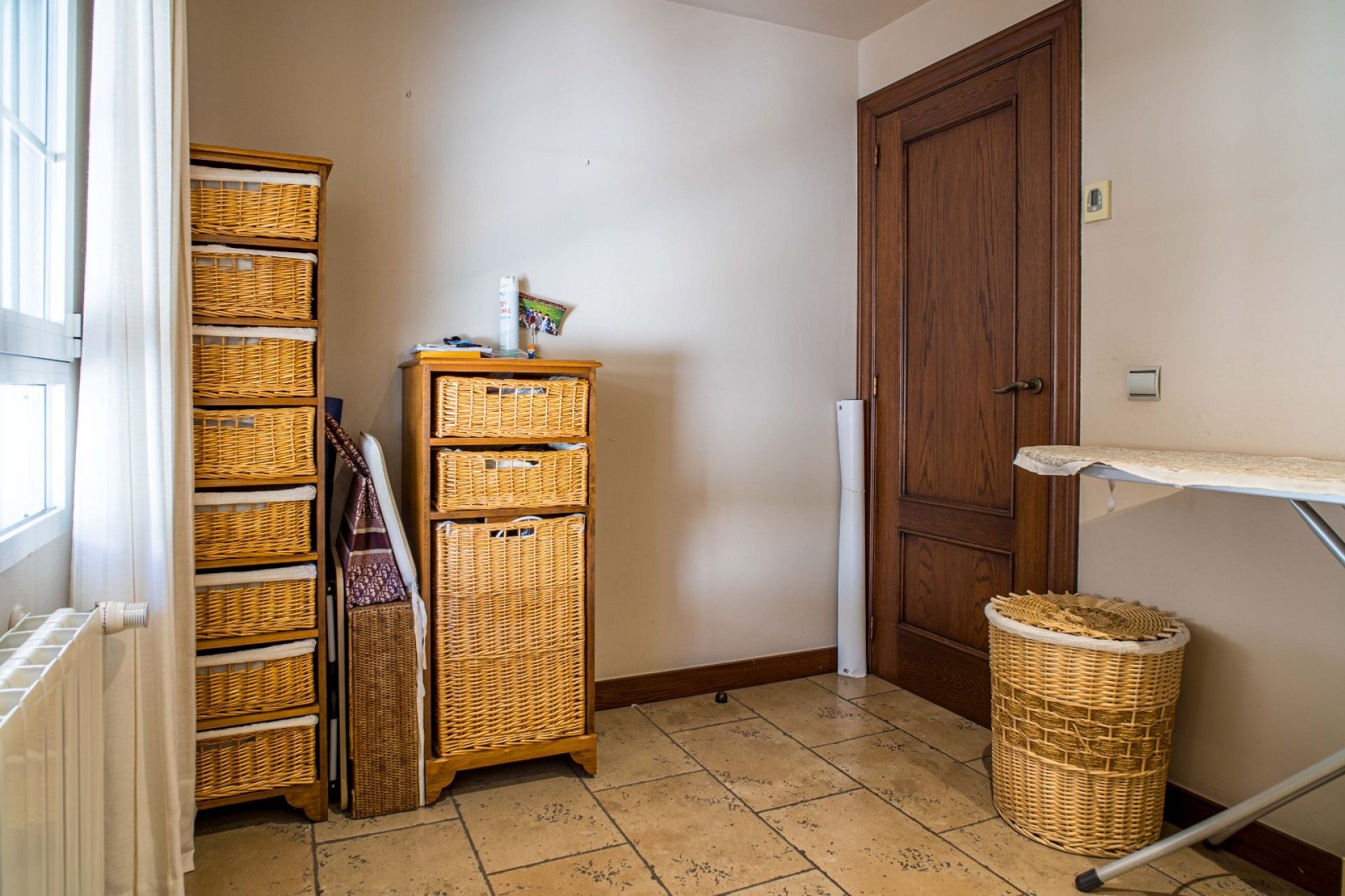 Resale - 3 Bedroom 2 Bathroom Villa in Elda -  - Alicante