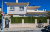 3-17678/5221, 3 Bedroom 2 Bathroom Villa in Elda