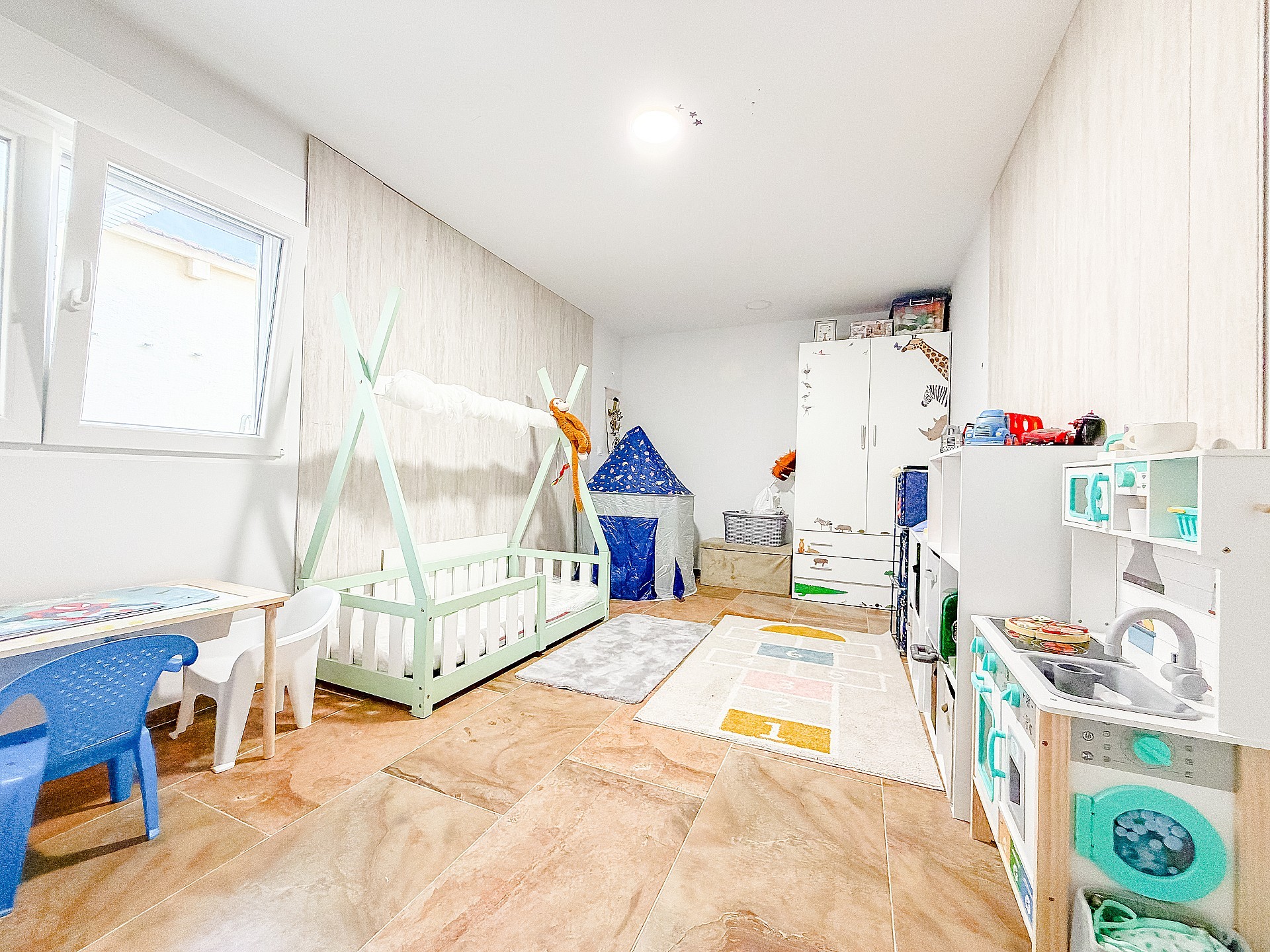 Resale - 2 Bedroom 2 Bathroom Townhouse in Elda -  - Alicante