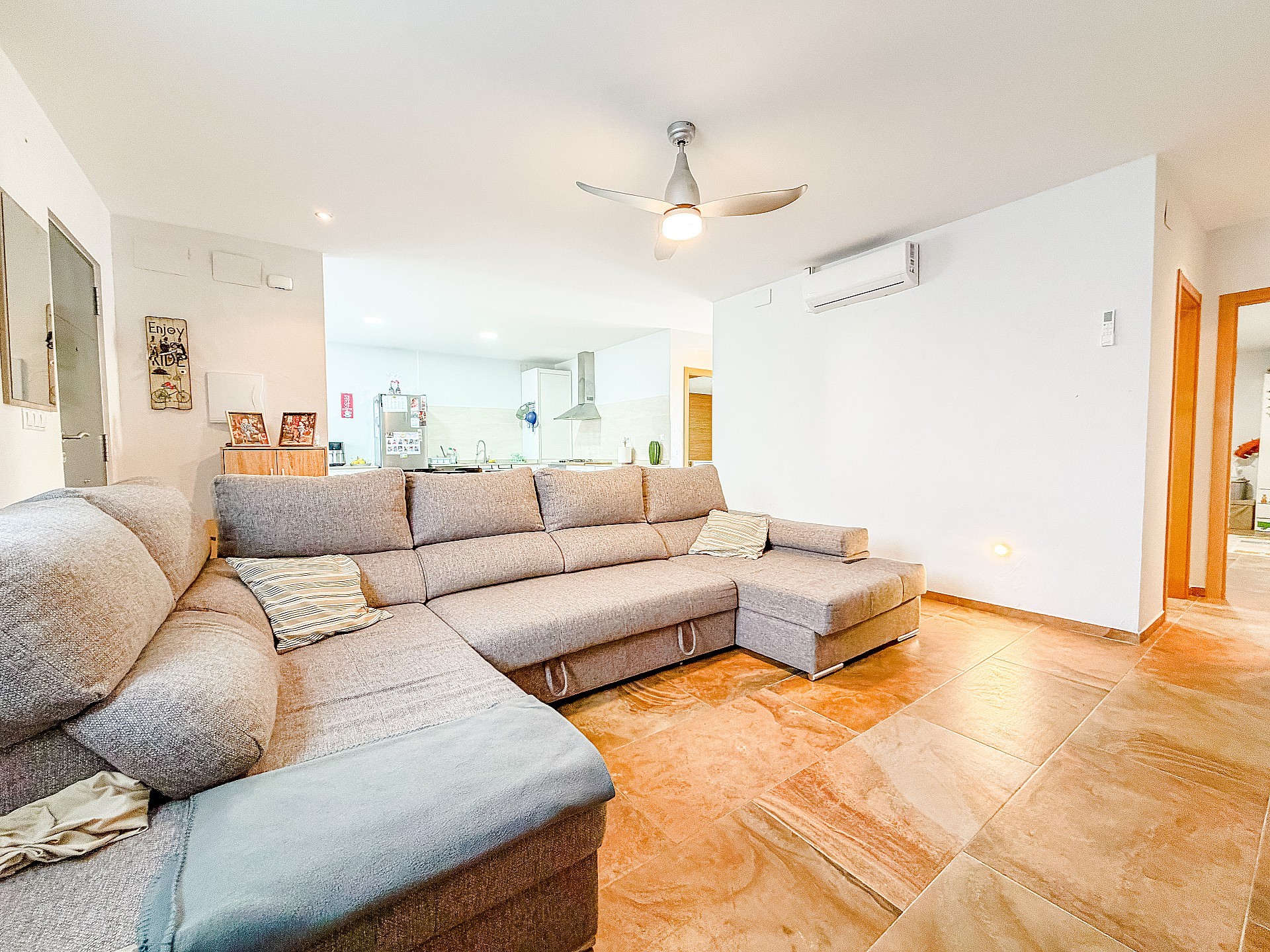 Resale - 2 Bedroom 2 Bathroom Townhouse in Elda -  - Alicante