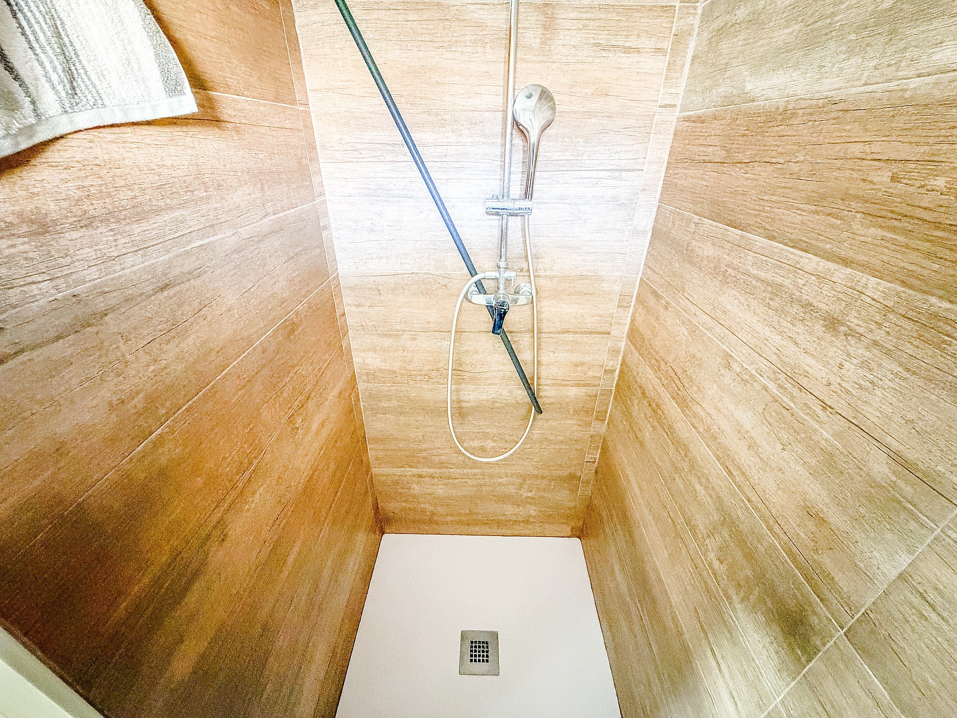 Resale - 2 Bedroom 2 Bathroom Townhouse in Elda -  - Alicante