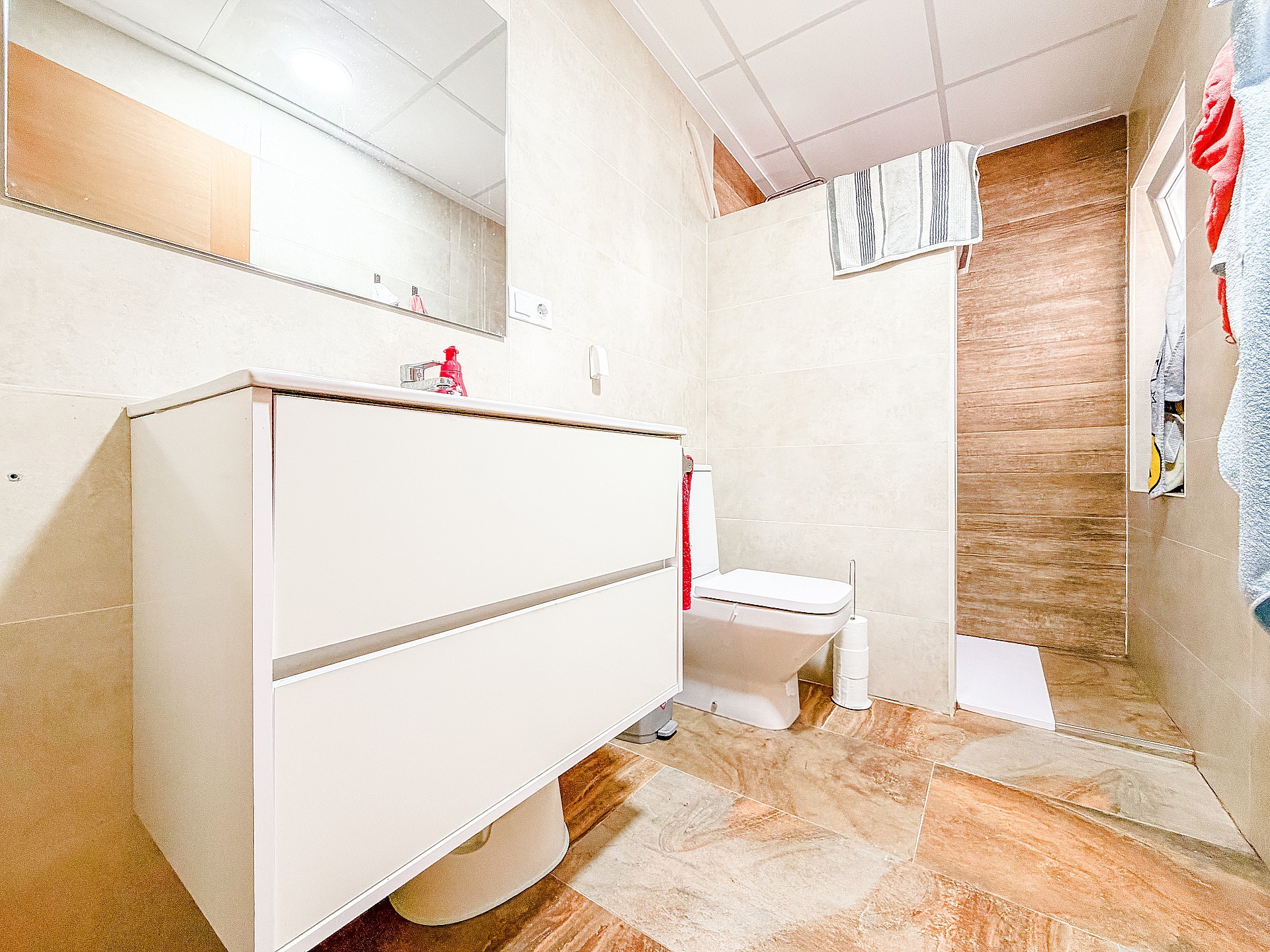Resale - 2 Bedroom 2 Bathroom Townhouse in Elda -  - Alicante