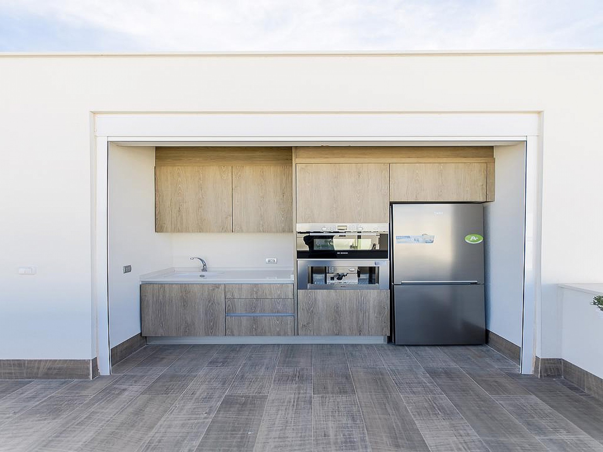 Resale - 3 Bedroom 3 Bathroom Villa in Los Montesinos -  - Alicante