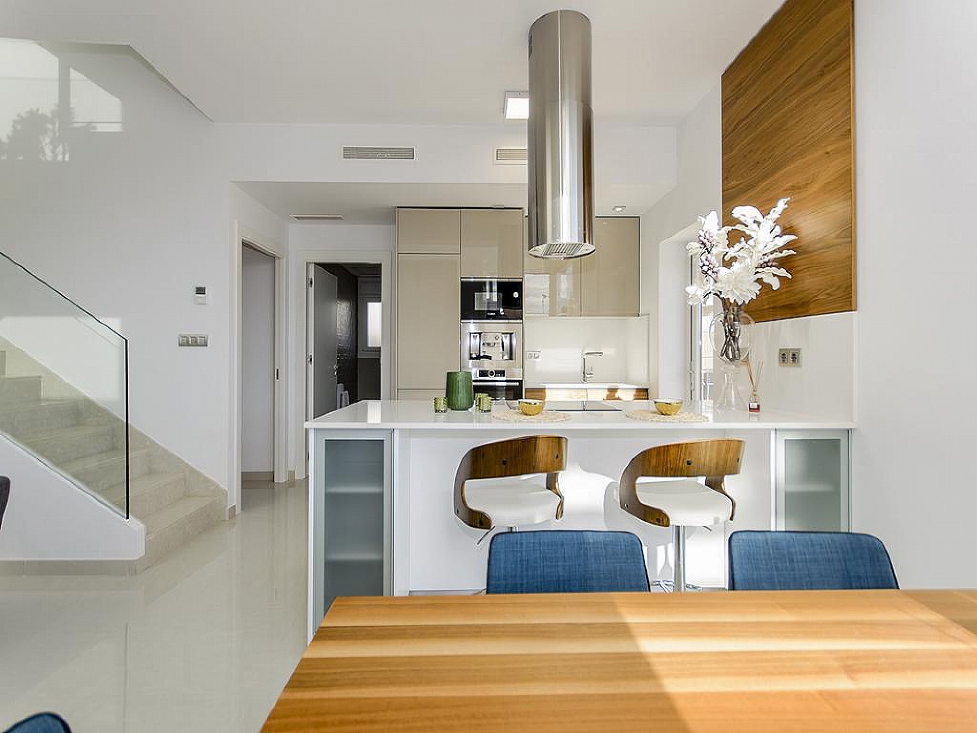 Resale - 3 Bedroom 3 Bathroom Villa in Los Montesinos -  - Alicante