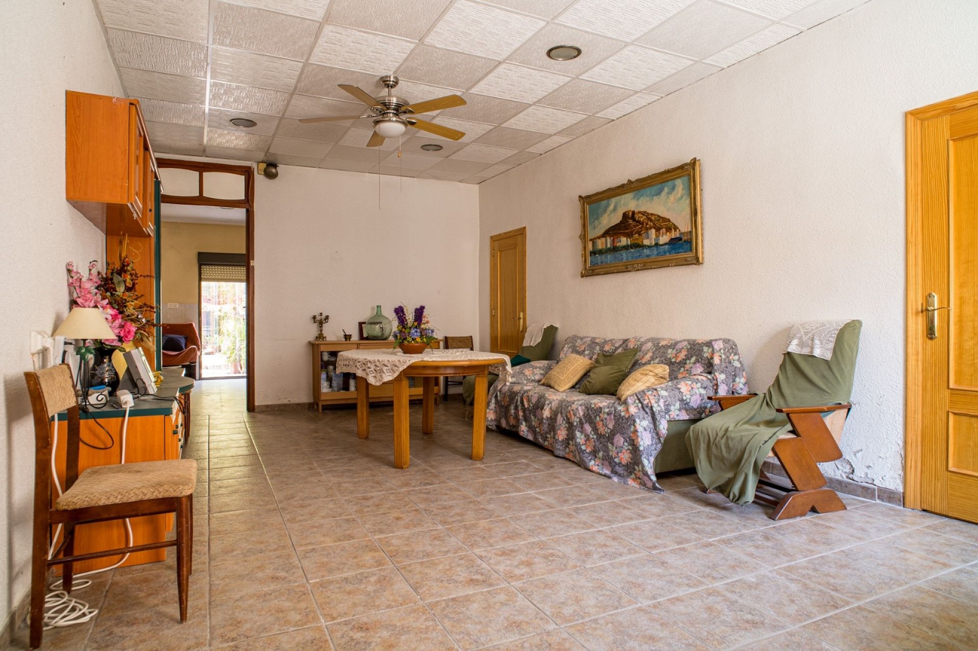 Resale - 5 Bedroom 3 Bathroom Townhouse in Pinoso -  - Alicante