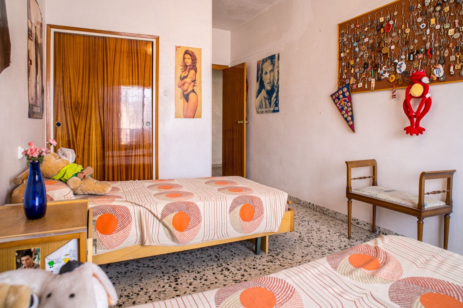 Resale - 5 Bedroom 3 Bathroom Townhouse in Pinoso -  - Alicante