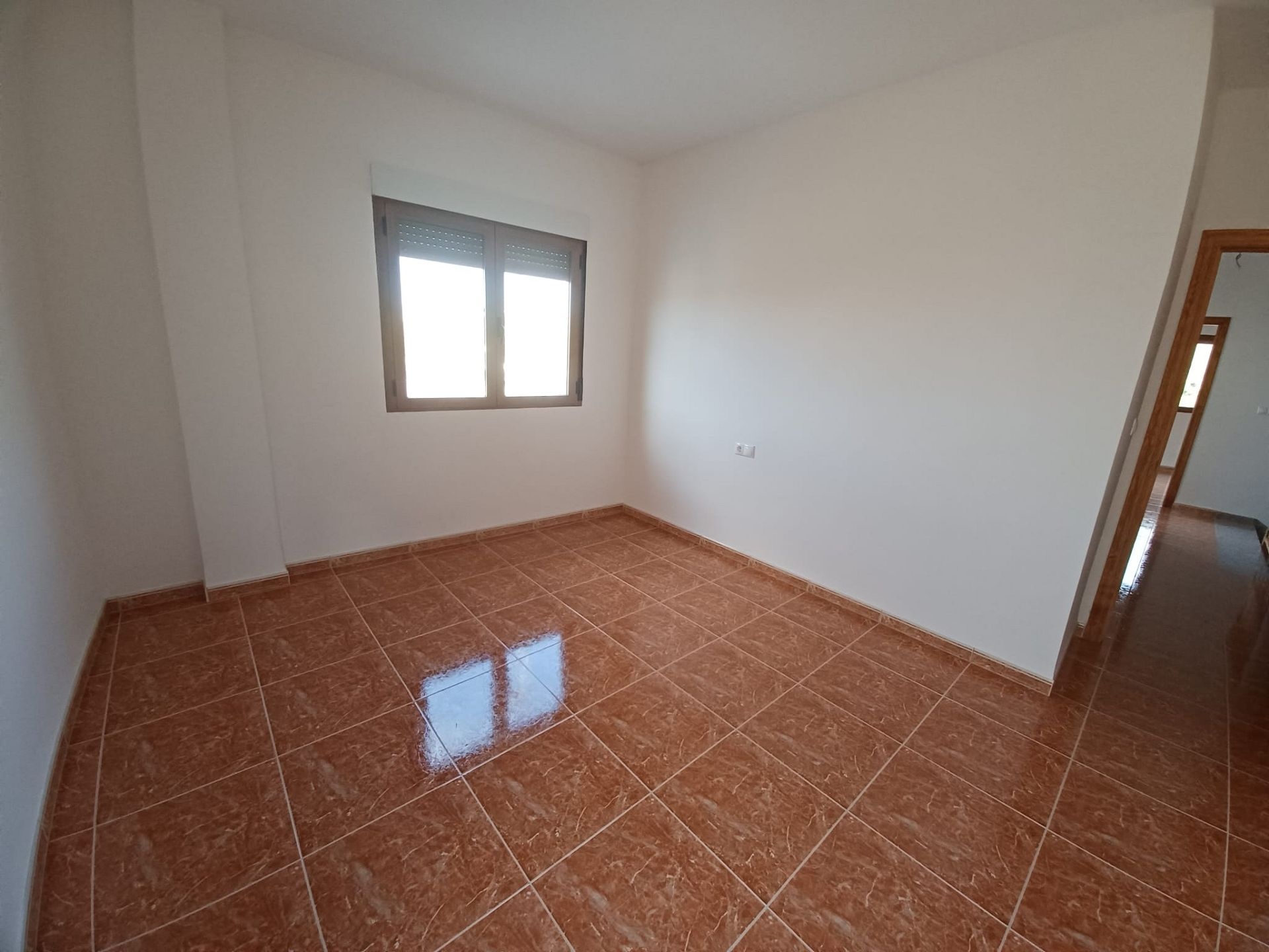 Resale - 4 Bedroom 2 Bathroom Townhouse in Pinoso -  - Alicante