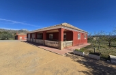 3-16991/5262, 8 Bedroom 3 Bathroom Villa in Sax