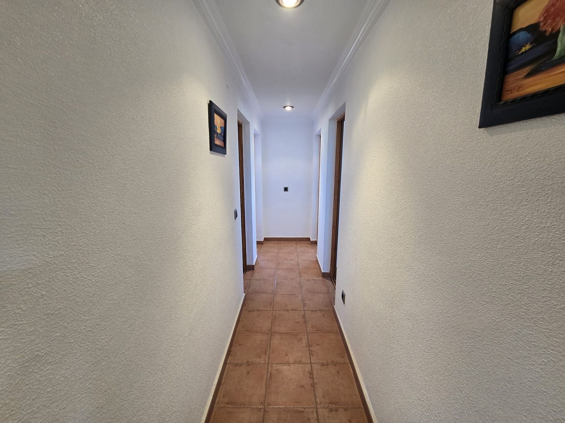 Resale - 8 Bedroom 3 Bathroom Villa in Sax -  - Alicante