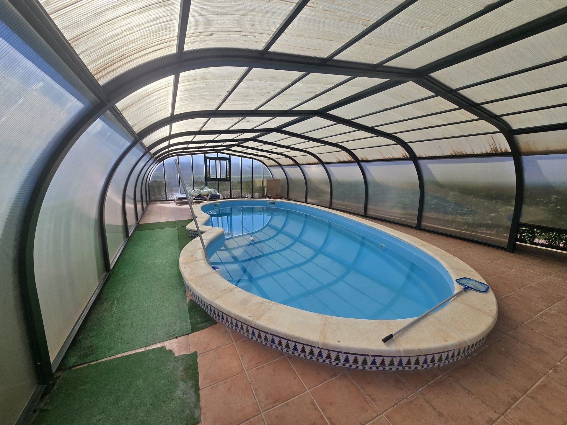 Resale - 8 Bedroom 3 Bathroom Villa in Sax -  - Alicante