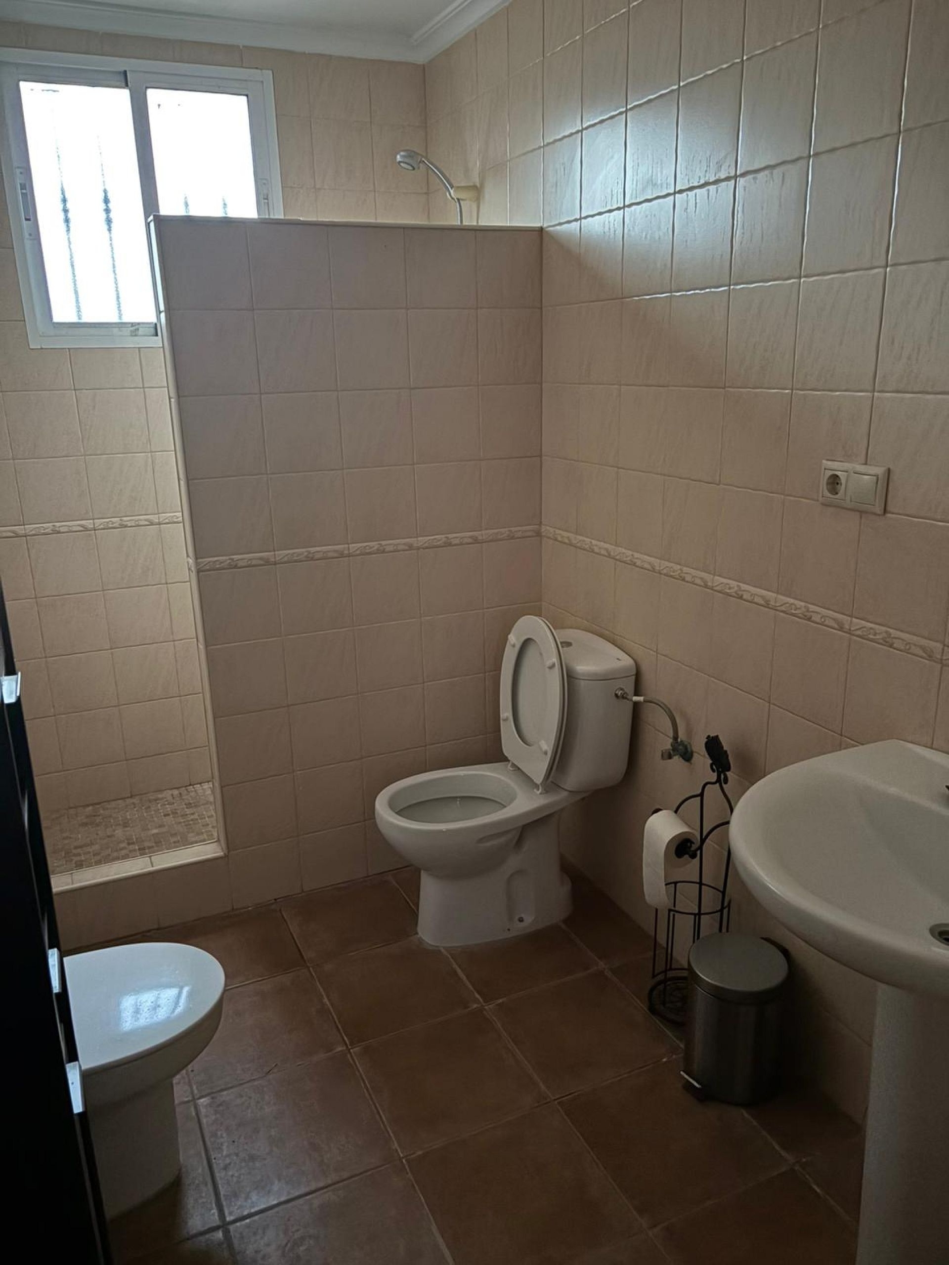 Resale - 3 Bedroom 2 Bathroom Villa in Monóvar -  - Alicante