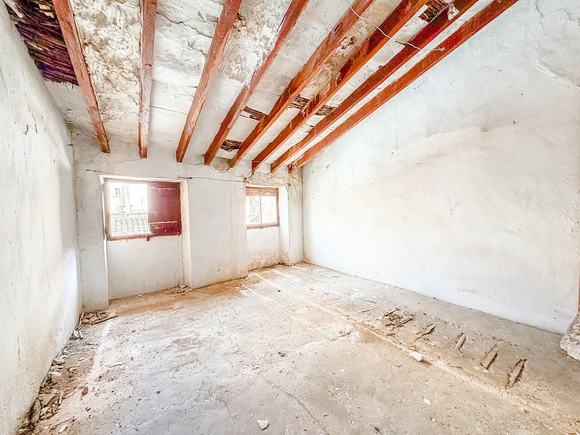 Resale - 6 Bedroom 1 Bathroom Townhouse in Yecla -  - Murcia