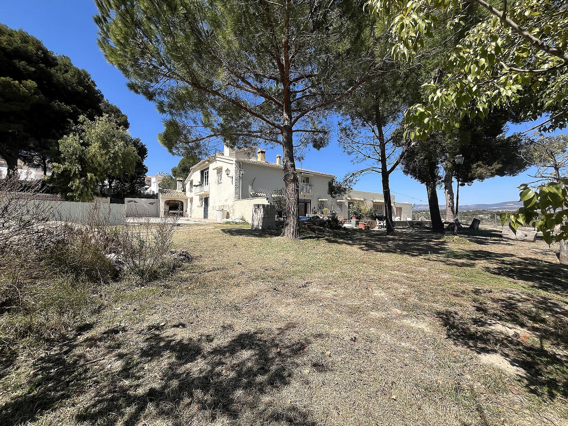 Resale - 12 Bedroom 5 Bathroom Country house in Castalla -  - Alicante