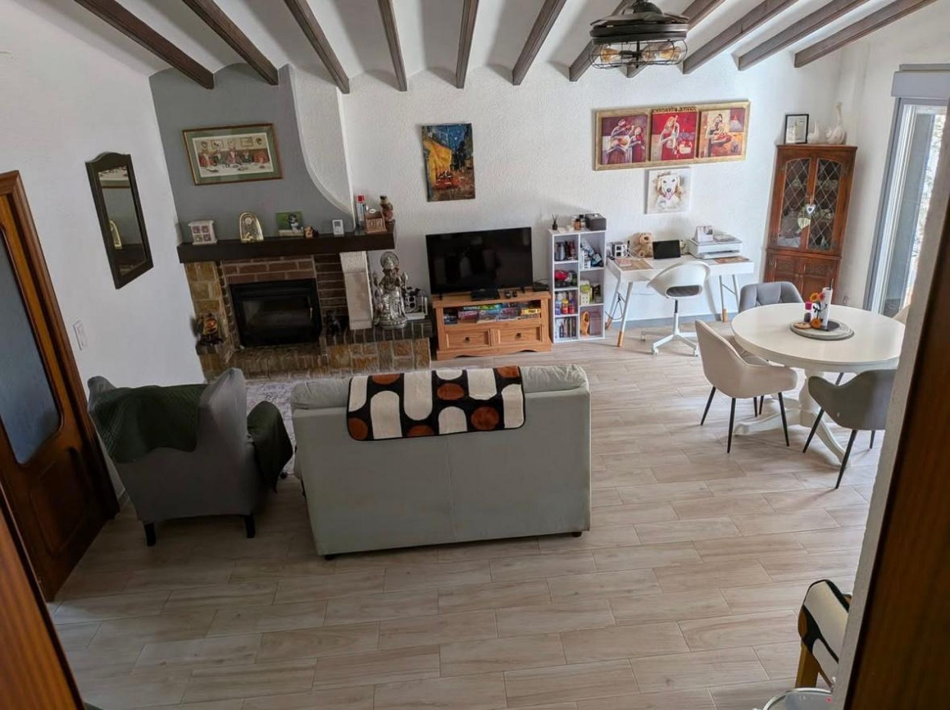 Resale - 6 Bedroom 5 Bathroom Villa in Petrer -  - Alicante