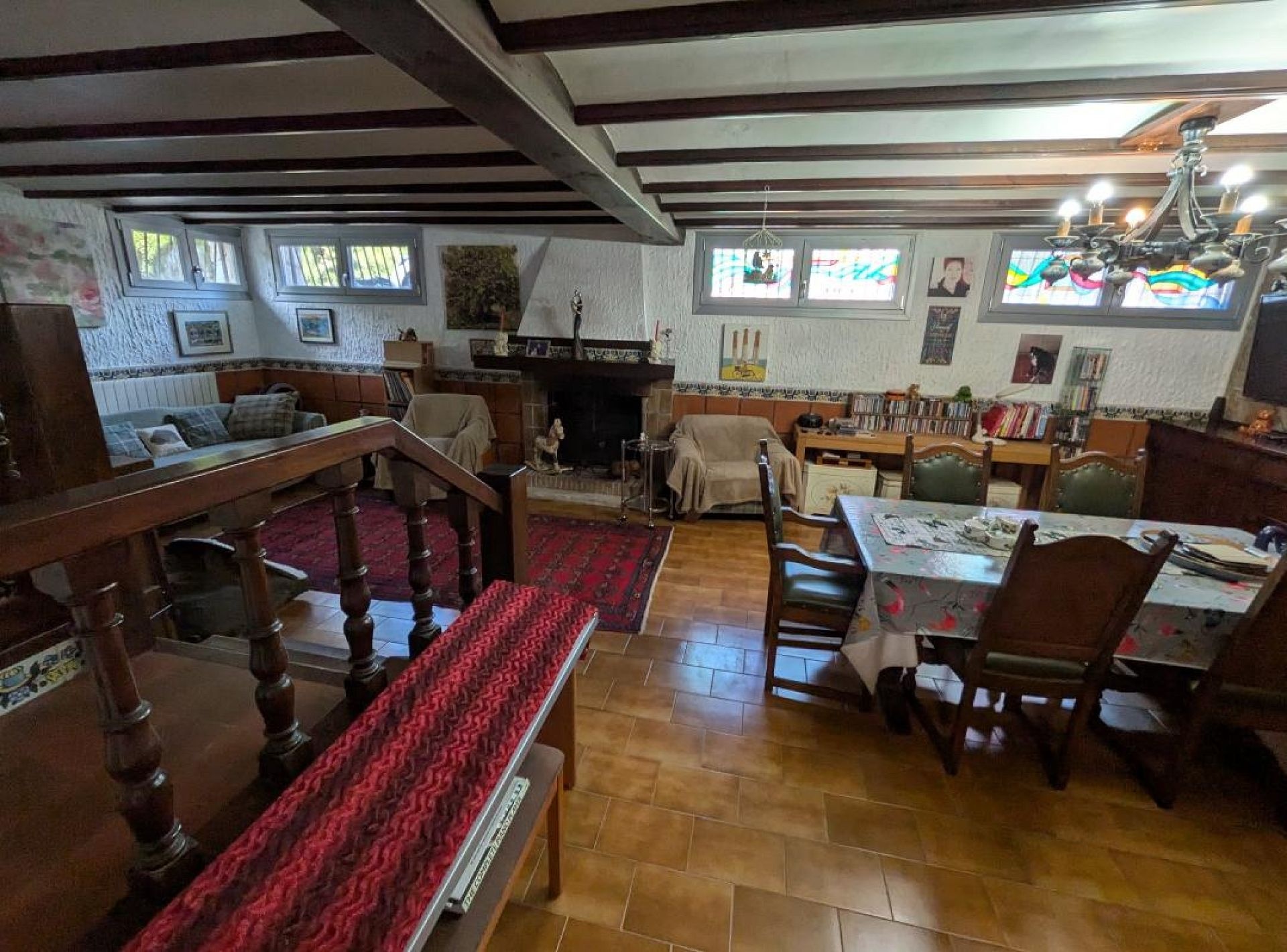 Resale - 6 Bedroom 5 Bathroom Villa in Petrer -  - Alicante