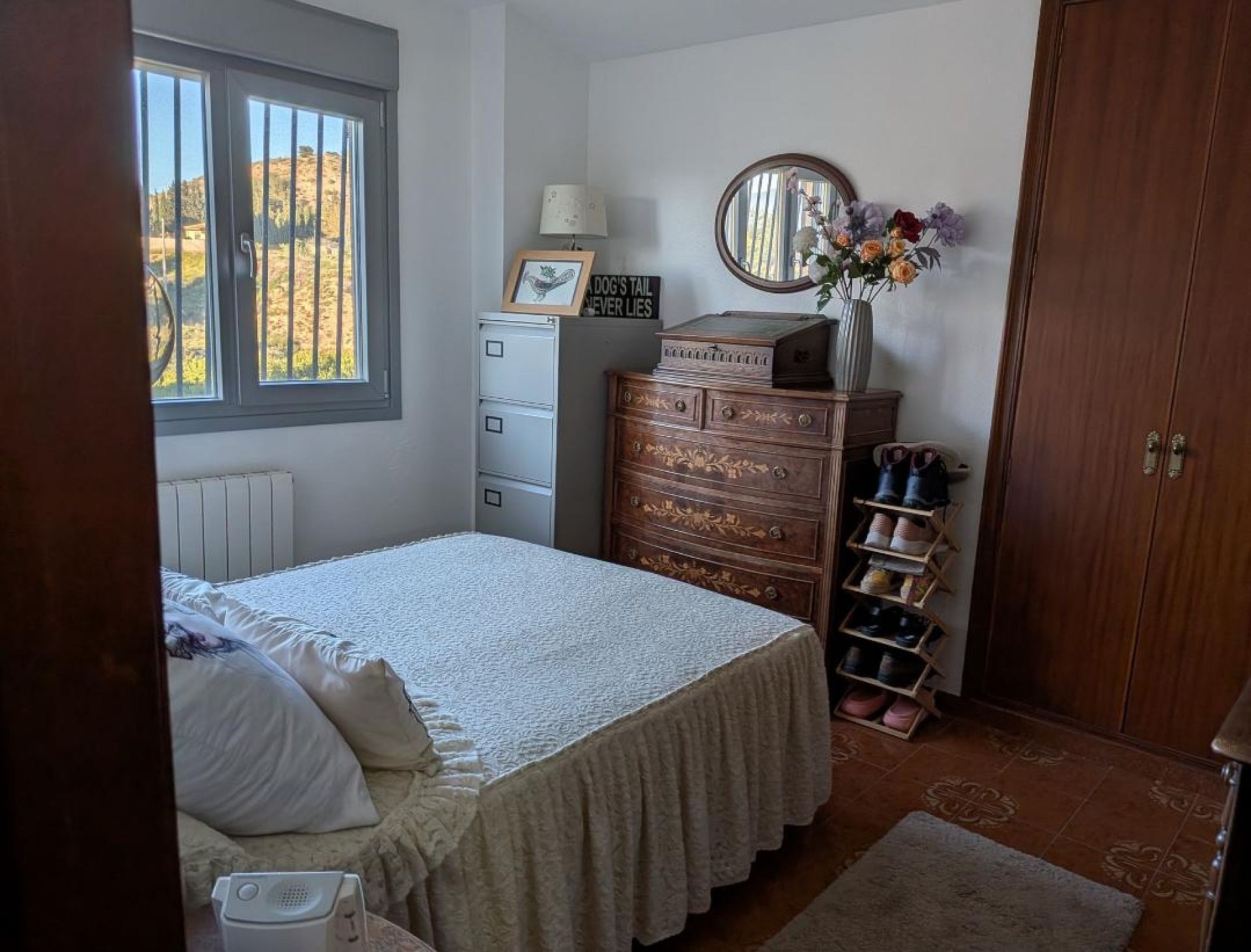 Resale - 6 Bedroom 5 Bathroom Villa in Petrer -  - Alicante