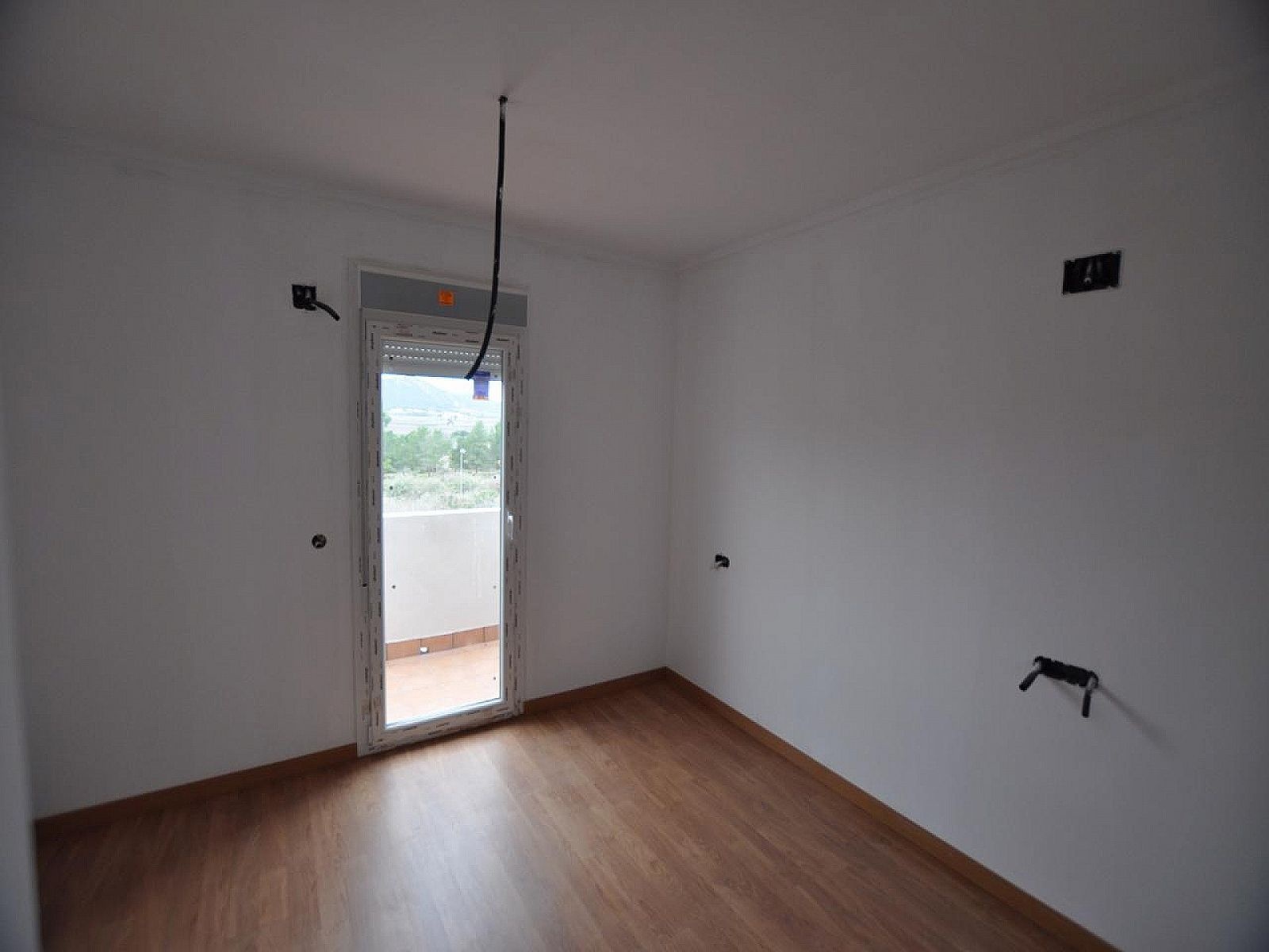 Resale - 3 Bedroom 2 Bathroom Villa in Salinas -  - Alicante