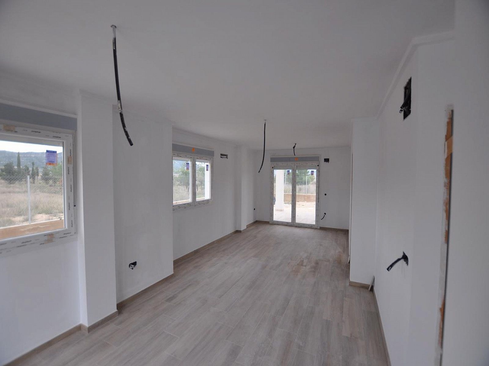 Resale - 3 Bedroom 2 Bathroom Villa in Salinas -  - Alicante