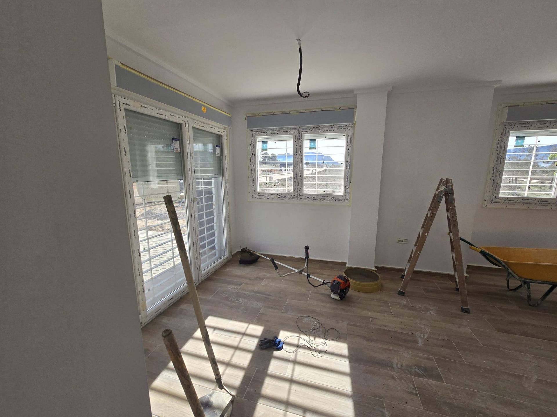 Resale - 3 Bedroom 2 Bathroom Villa in Salinas -  - Alicante