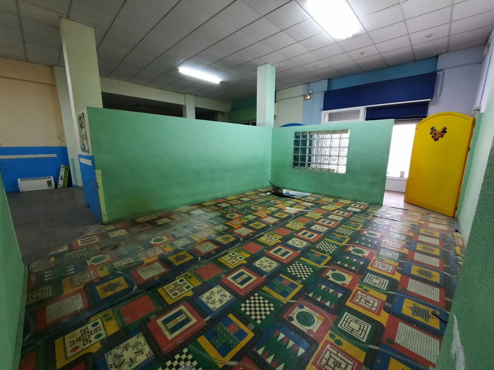 Resale - 1 Bathroom Commercial in Petrer -  - Alicante
