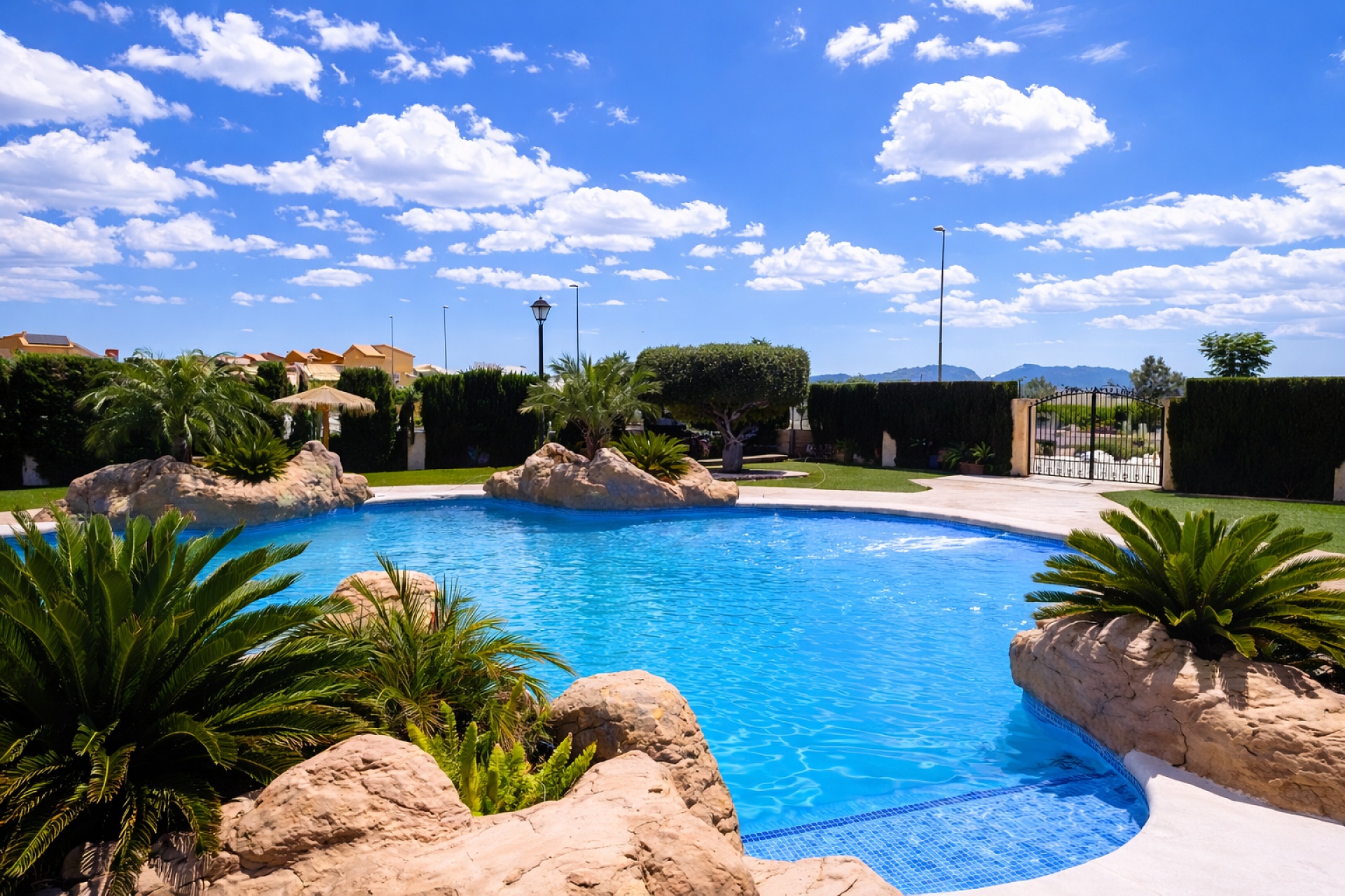 Resale - 2 Bedroom 2 Bathroom Villa in Fortuna -  - Murcia