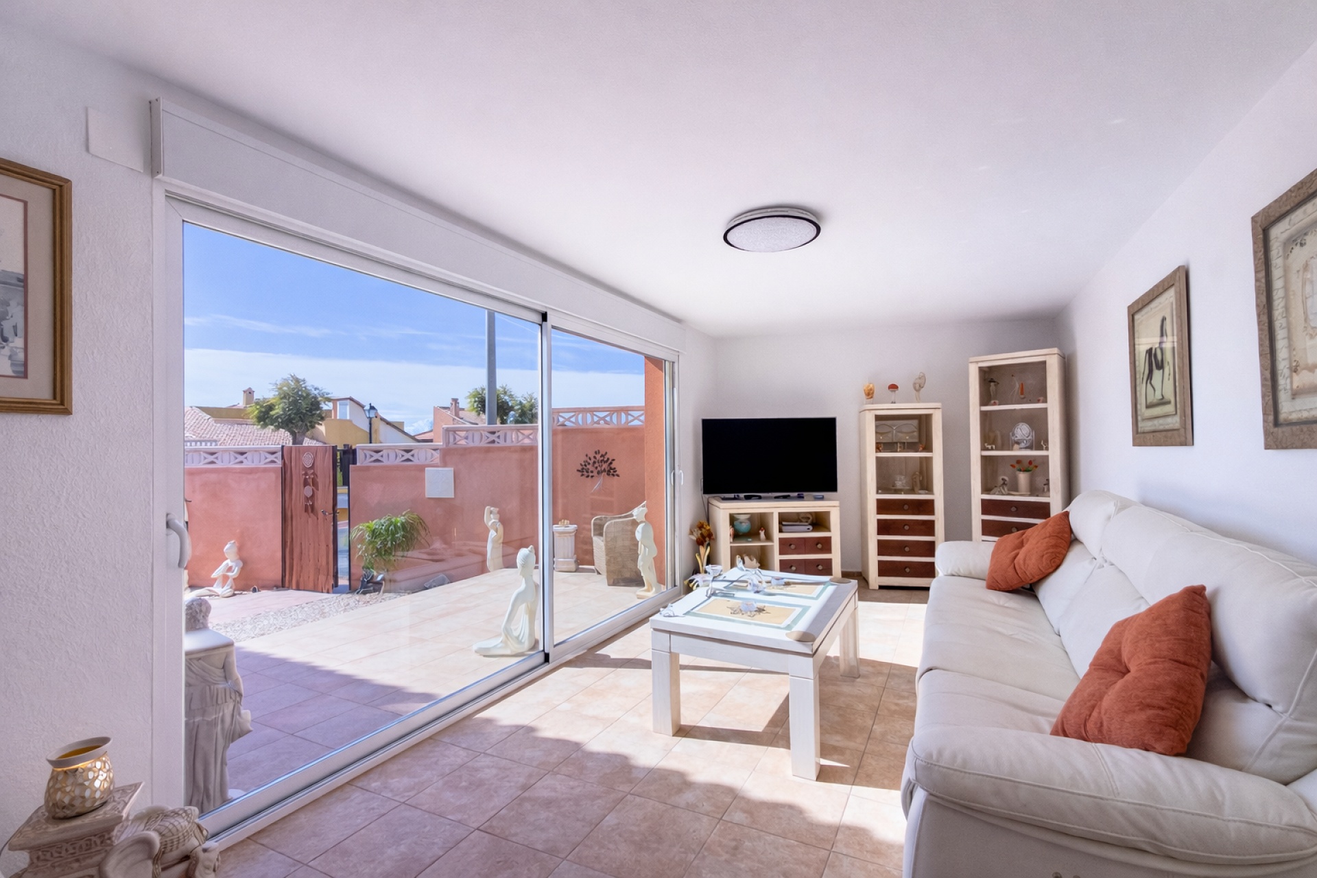 Resale - 2 Bedroom 2 Bathroom Villa in Fortuna -  - Murcia