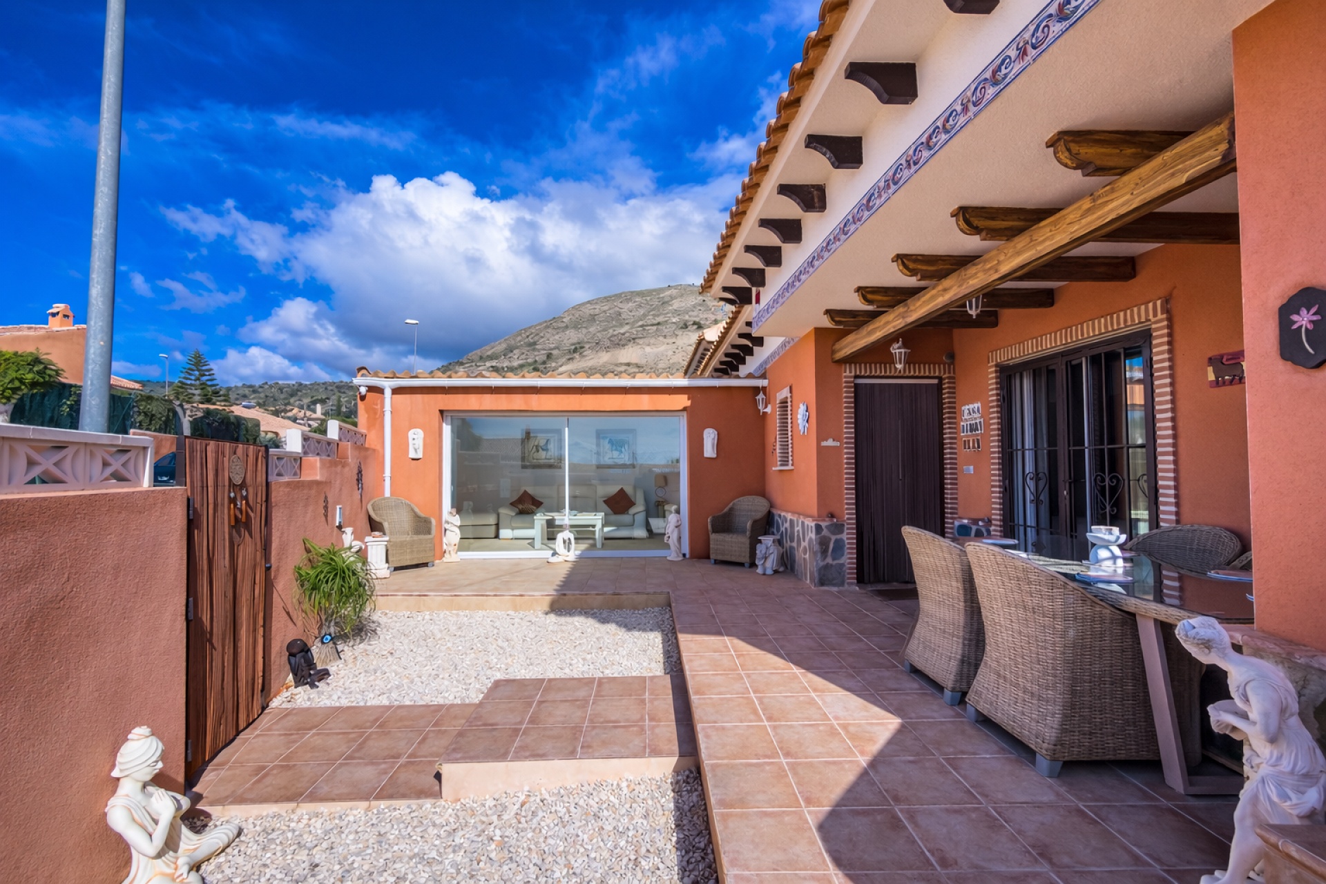 Resale - 2 Bedroom 2 Bathroom Villa in Fortuna -  - Murcia