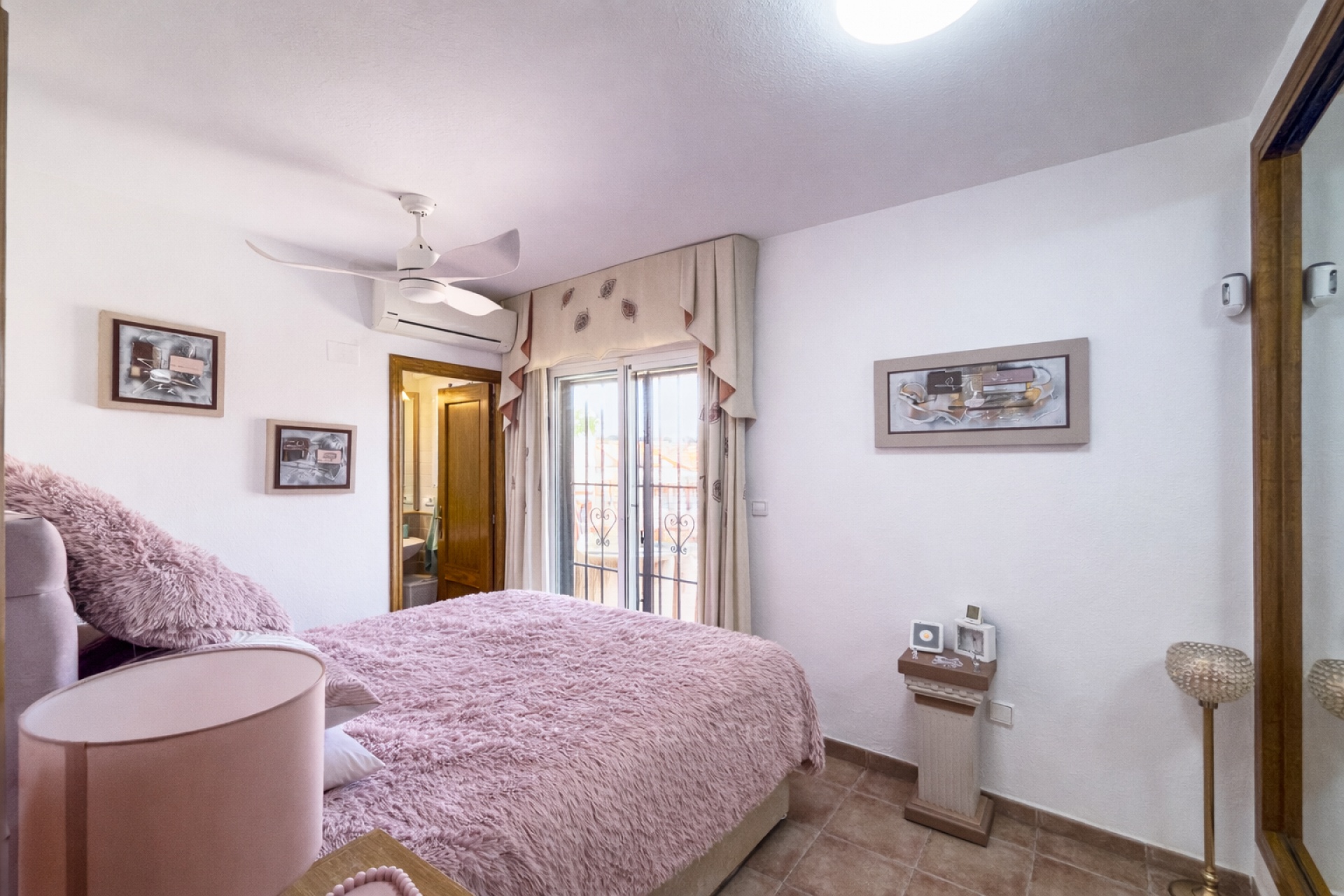 Resale - 2 Bedroom 2 Bathroom Villa in Fortuna -  - Murcia