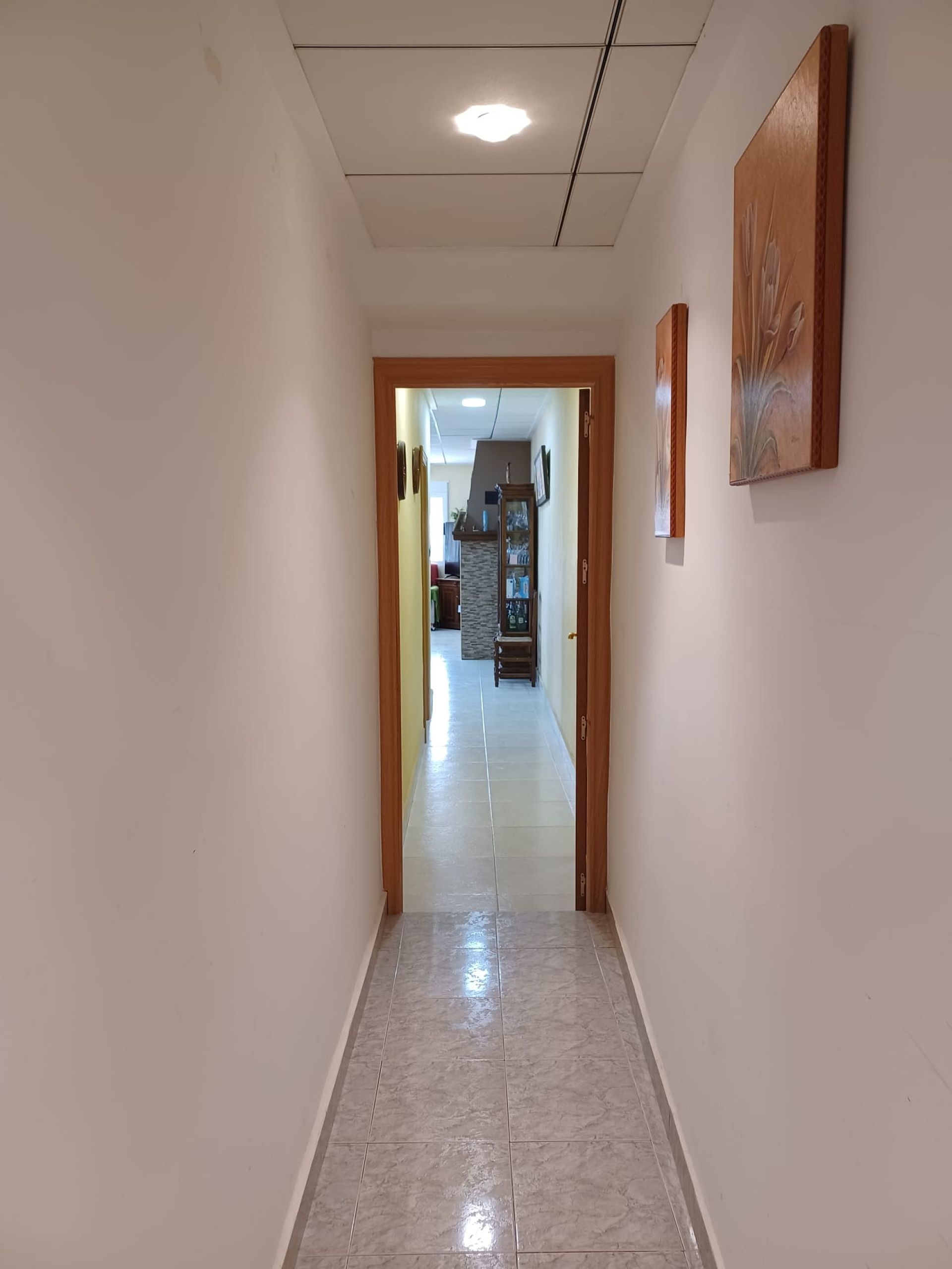 Resale - 4 Bedroom 2 Bathroom Country house in Monóvar -  - Alicante