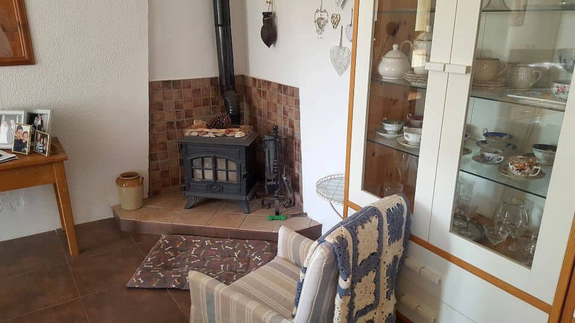 Resale - 4 Bedroom 2 Bathroom Country house in La Romana -  - Alicante