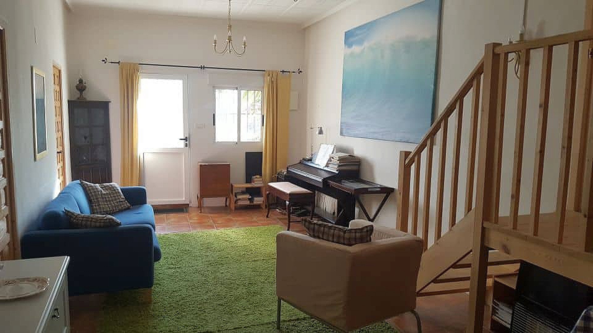 Resale - 4 Bedroom 2 Bathroom Country house in La Romana -  - Alicante
