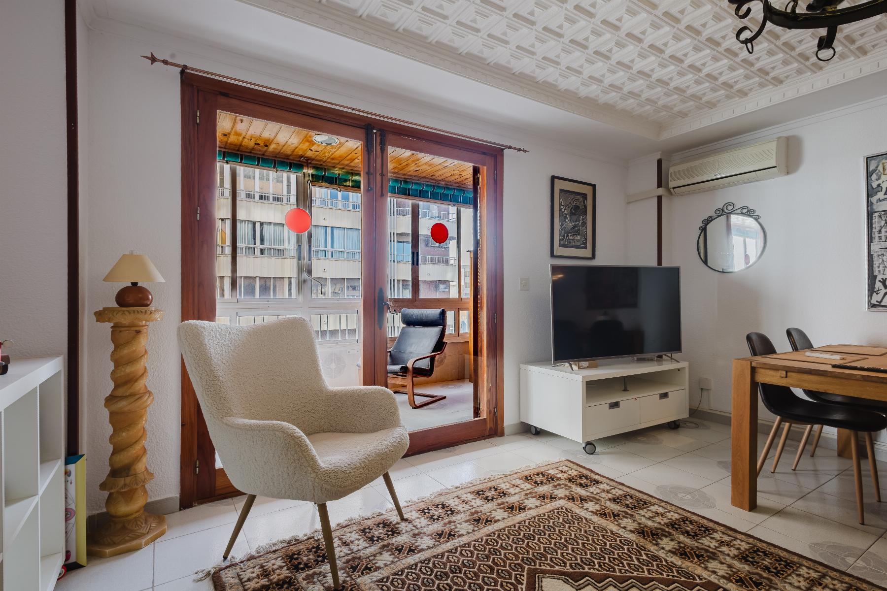 Resale - 3 Bedroom 2 Bathroom  in Torrevieja - Playa del Acequión - Alicante