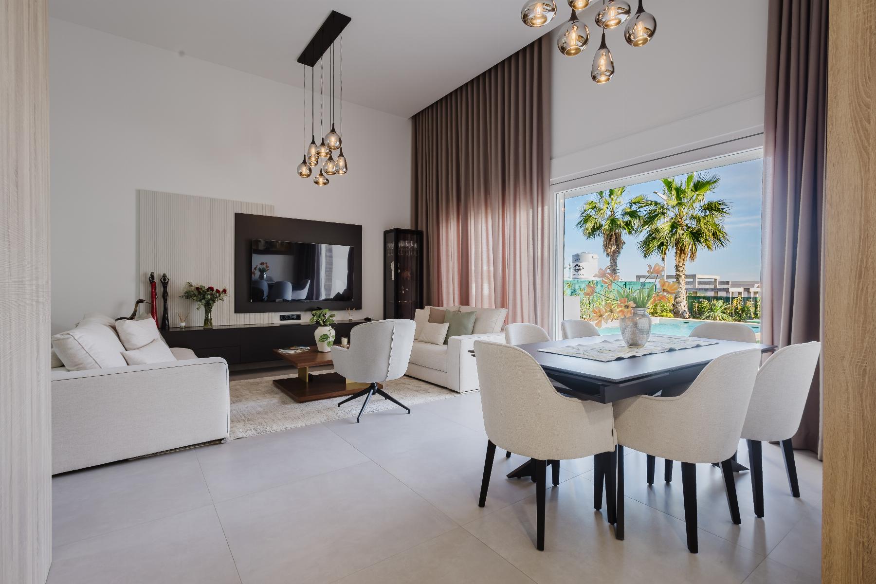 Resale - 4 Bedroom 4 Bathroom  in Algorfa - Campo de Golf - Algorfa - Alicante