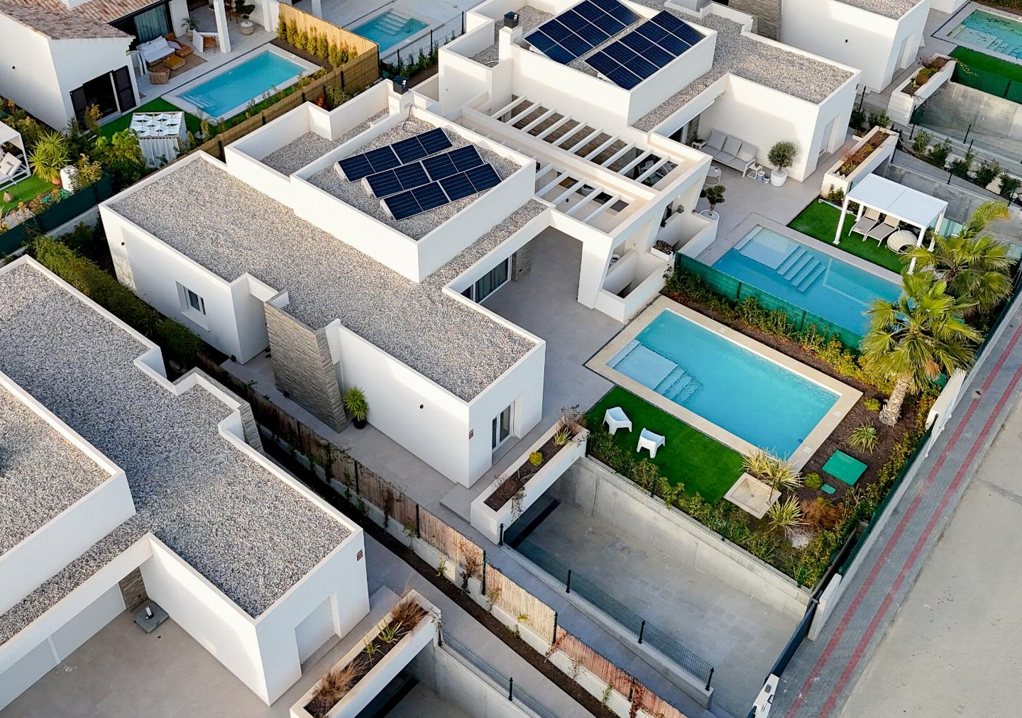 4 Bedroom 4 Bathroom  in Algorfa