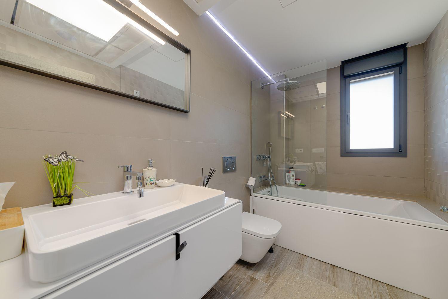 Resale - 3 Bedroom 4 Bathroom  in Torrevieja - Los Balcones - Alicante