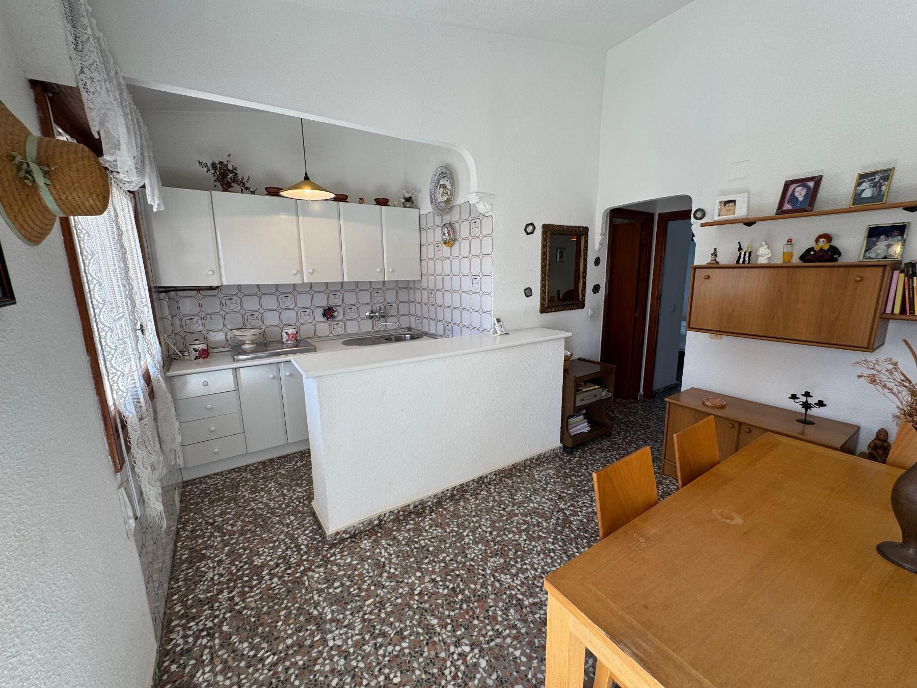 Resale - 3 Bedroom 2 Bathroom  in Torrevieja - Los Balcones - Alicante