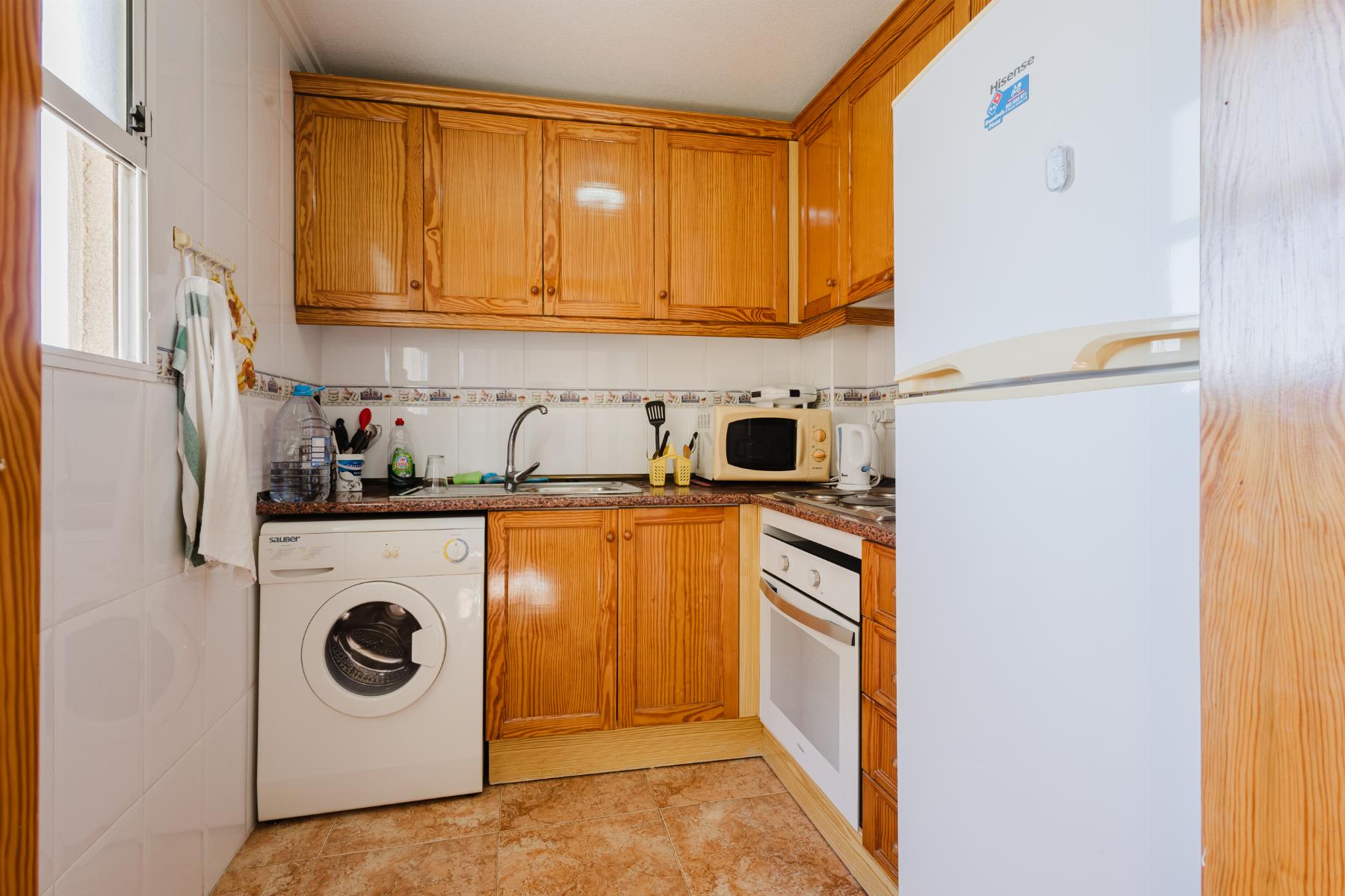 Resale - 3 Bedroom 2 Bathroom  in Torrevieja - Parque de Las Naciones - Alicante