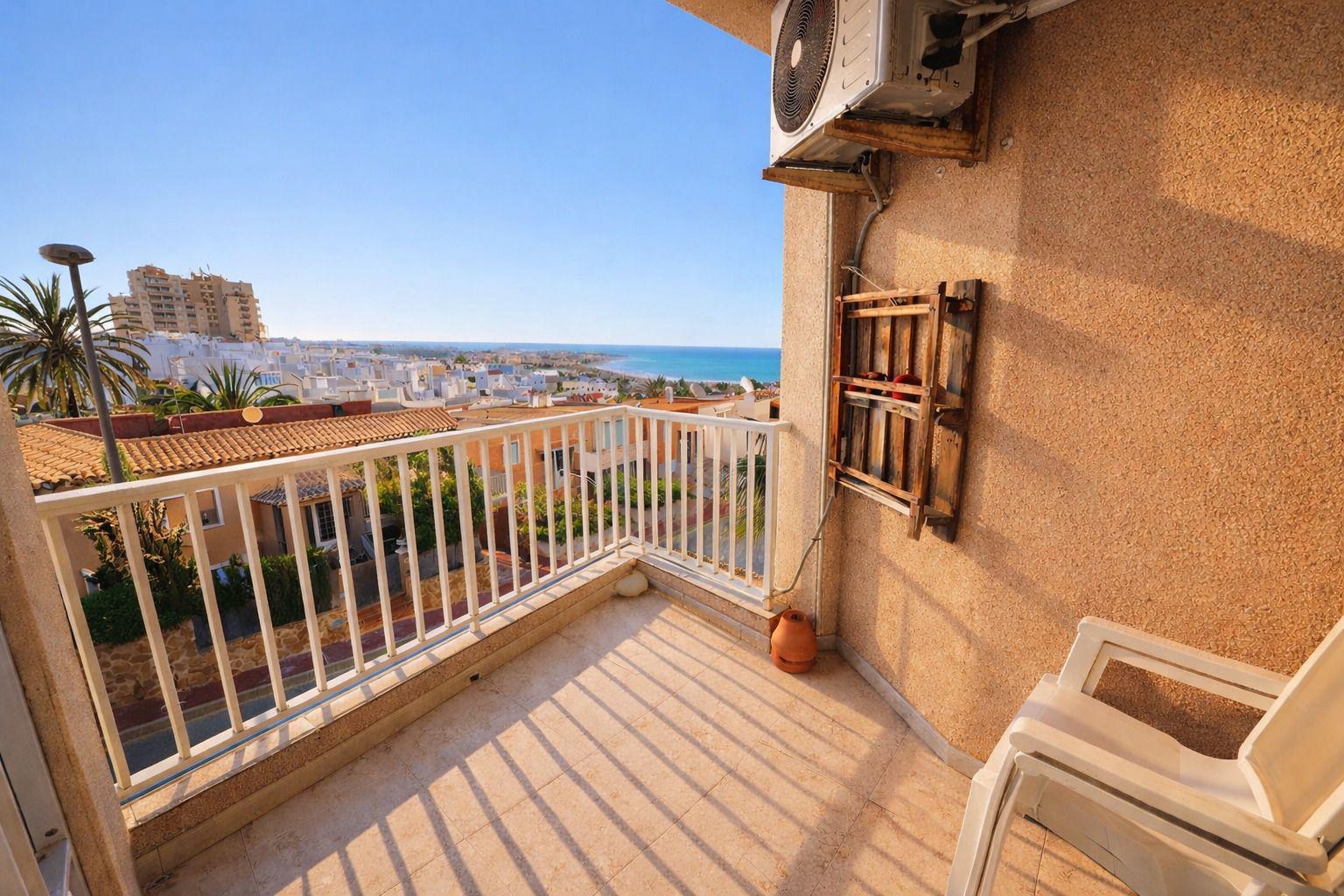 Resale - 2 Bedroom 1 Bathroom  in Torrevieja - LA MATA - Alicante