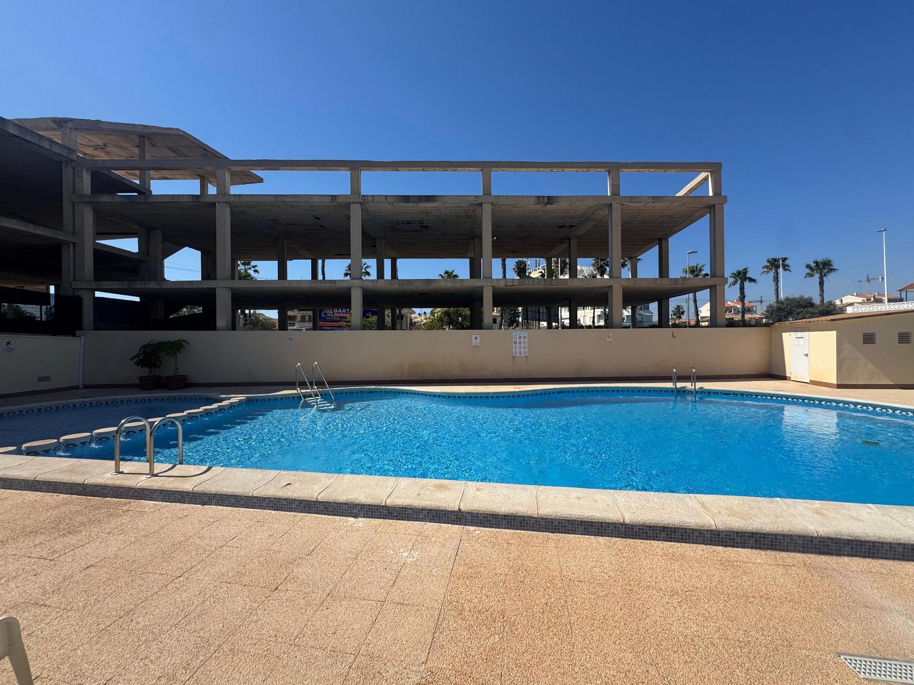 Resale - 2 Bedroom 1 Bathroom  in Torrevieja - LA MATA - Alicante