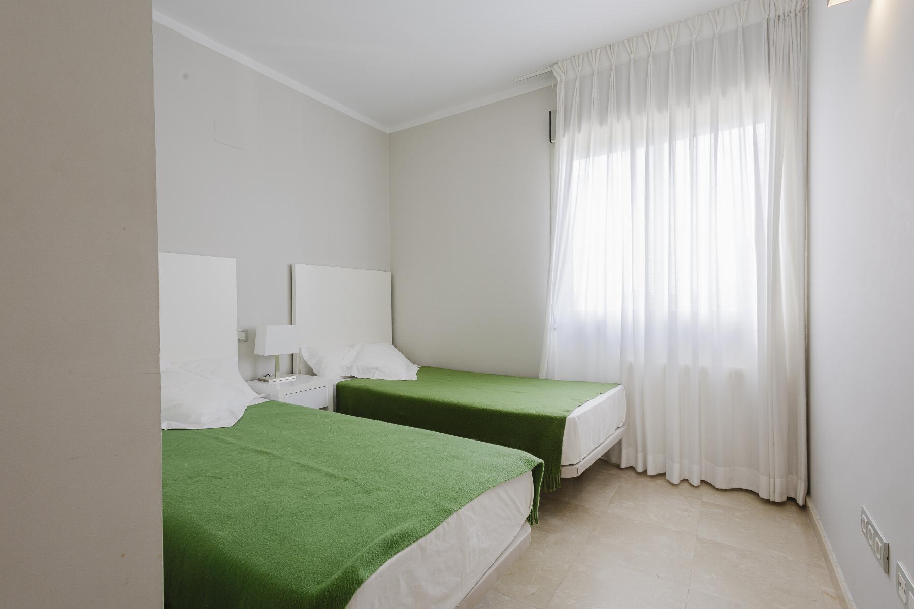 Resale - 2 Bedroom 2 Bathroom  in Orihuela Costa - Las Colinas Golf - Alicante