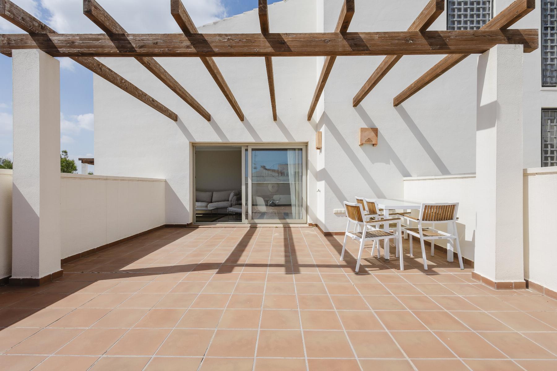 Resale - 2 Bedroom 2 Bathroom  in Orihuela Costa - Las Colinas Golf - Alicante