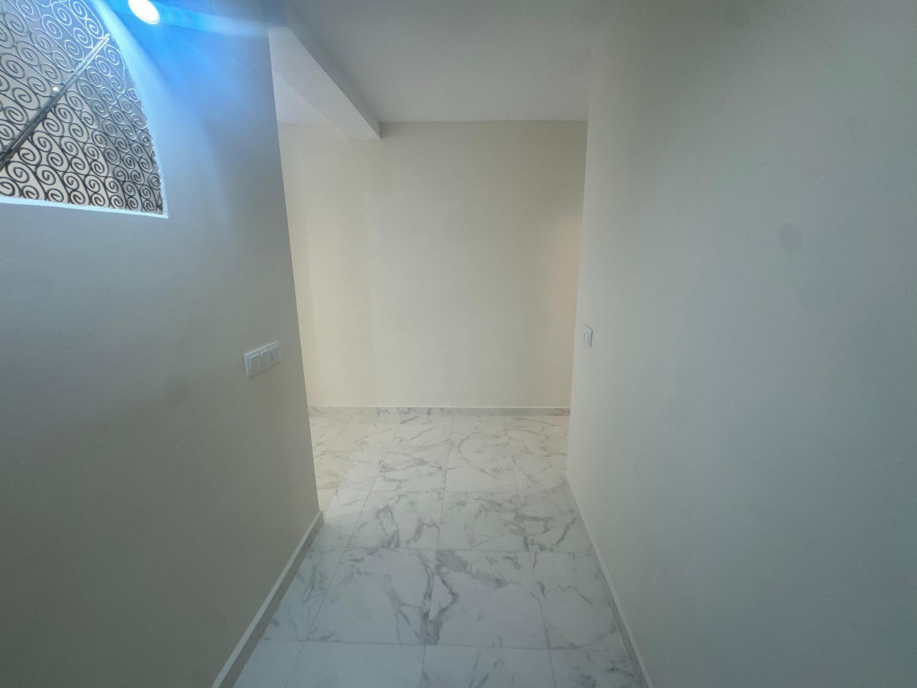 Resale - 3 Bedroom 3 Bathroom  in Torrevieja - Muelle Pesquero - Alicante