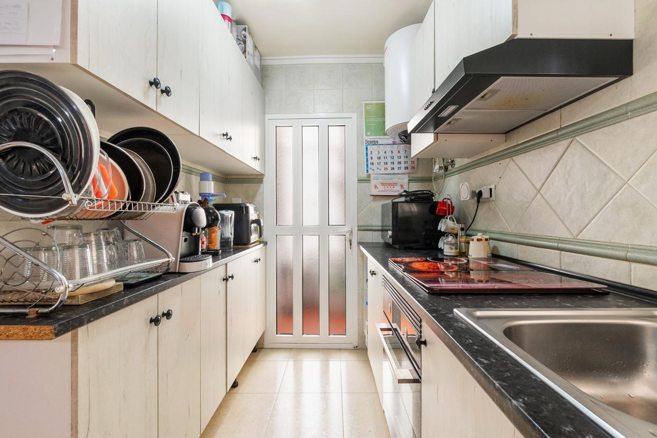 Resale - 3 Bedroom 2 Bathroom  in Orihuela Costa - Las Filipinas - Alicante
