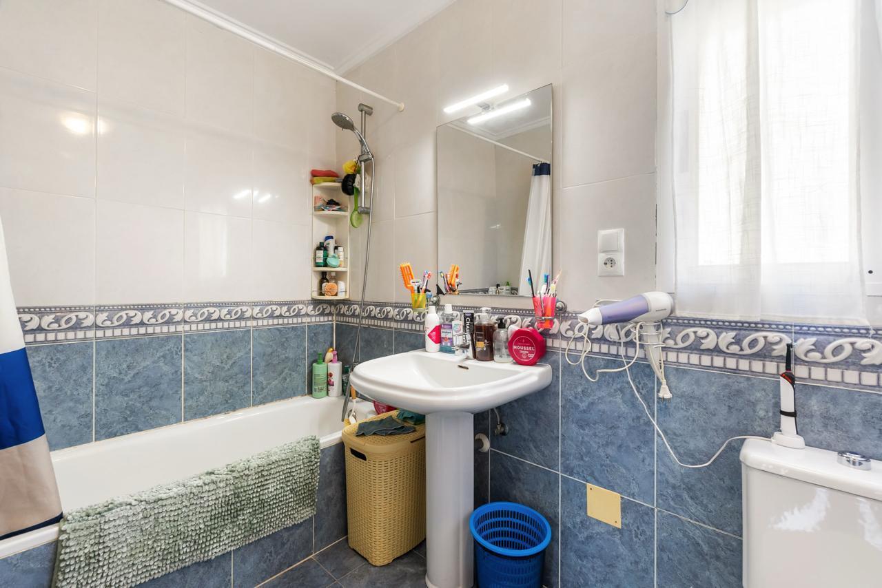 Resale - 3 Bedroom 2 Bathroom  in Orihuela Costa - Las Filipinas - Alicante