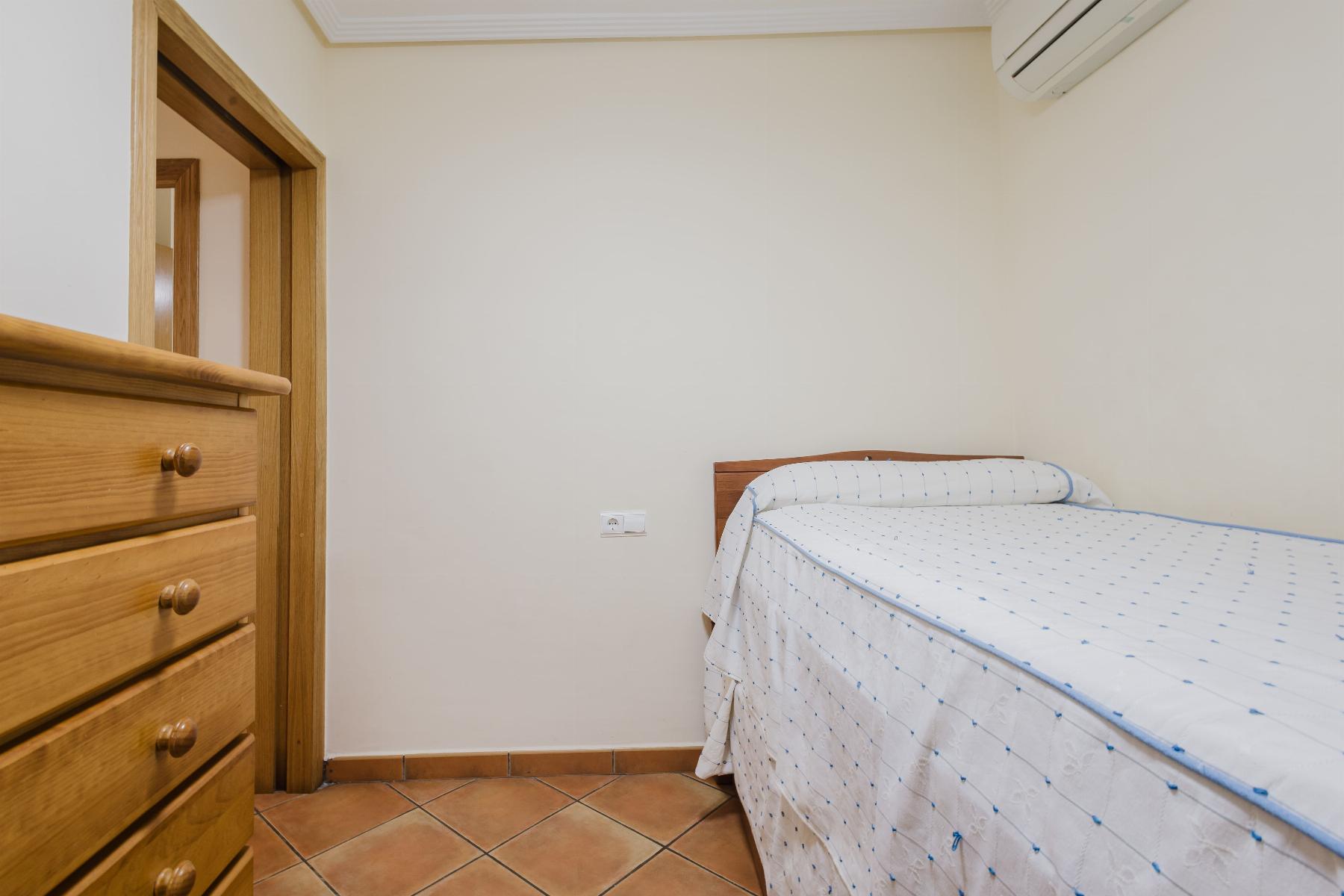 Resale - 3 Bedroom 1 Bathroom  in Torrevieja - LA MATA - Alicante