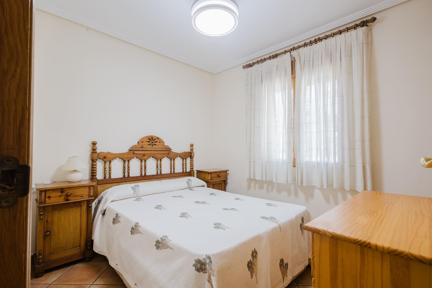 Resale - 3 Bedroom 1 Bathroom  in Torrevieja - LA MATA - Alicante