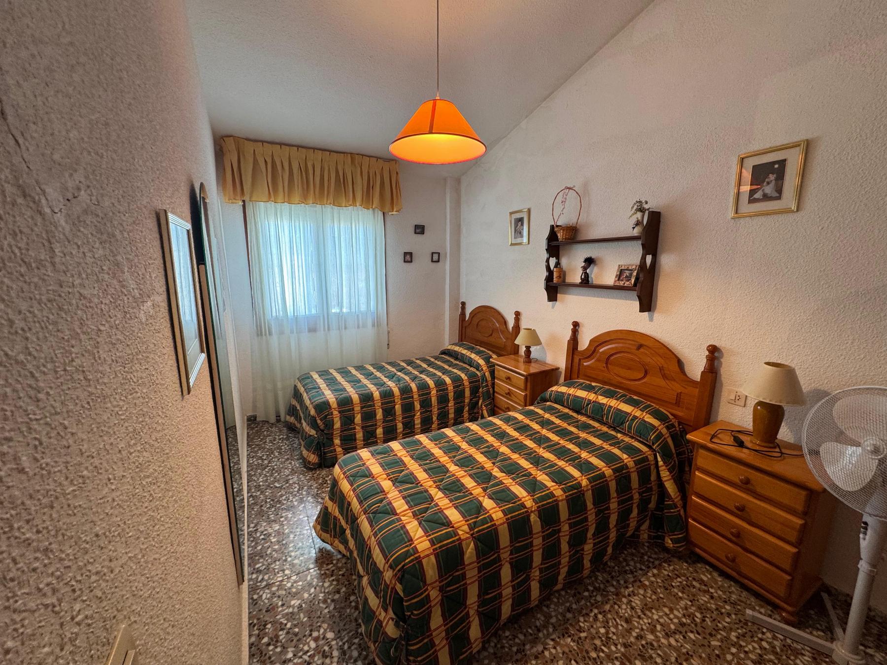 Resale - 3 Bedroom 2 Bathroom  in Torrevieja - Los Balcones - Alicante